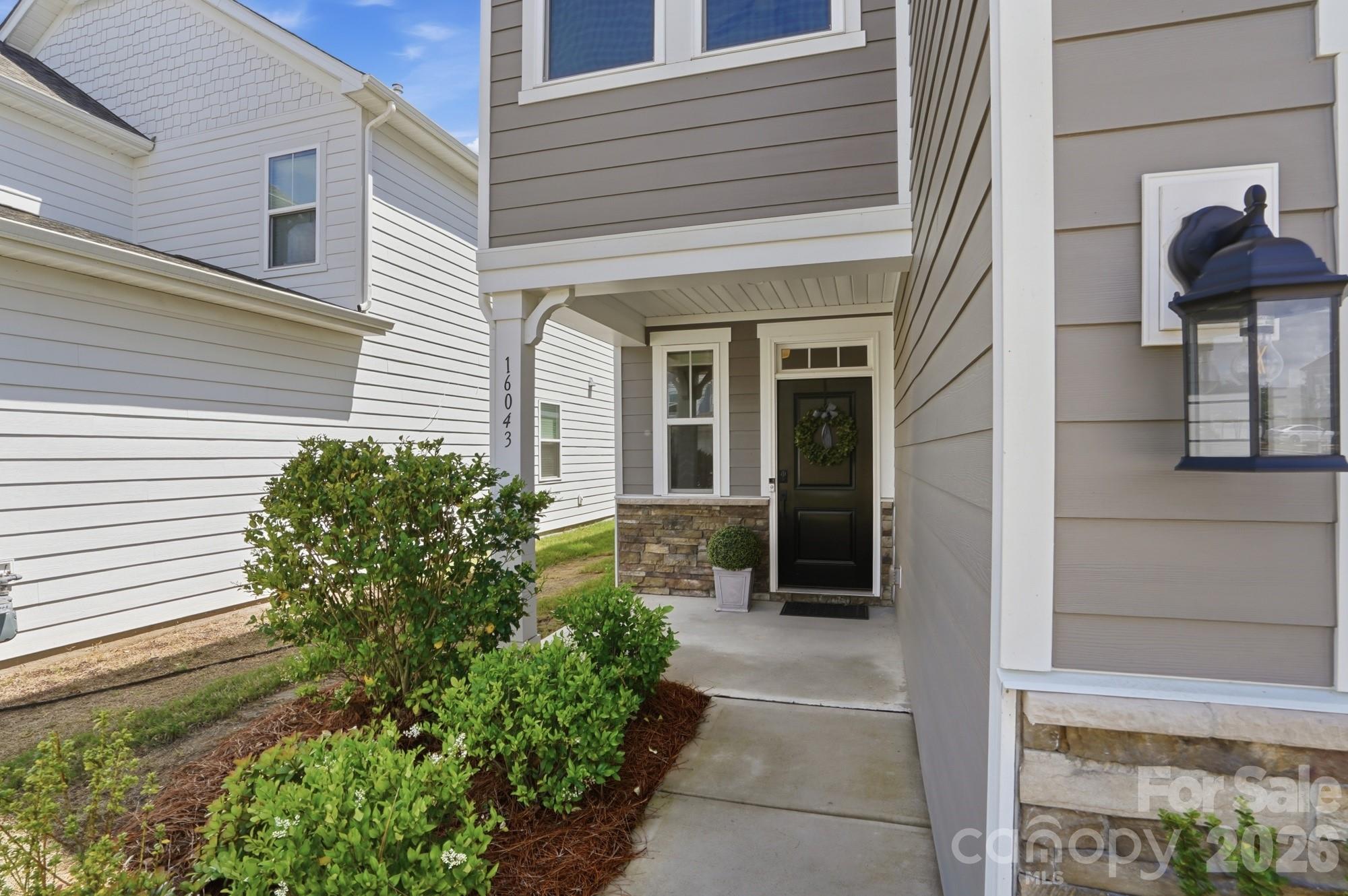16043 River Tree Lane — Charlotte