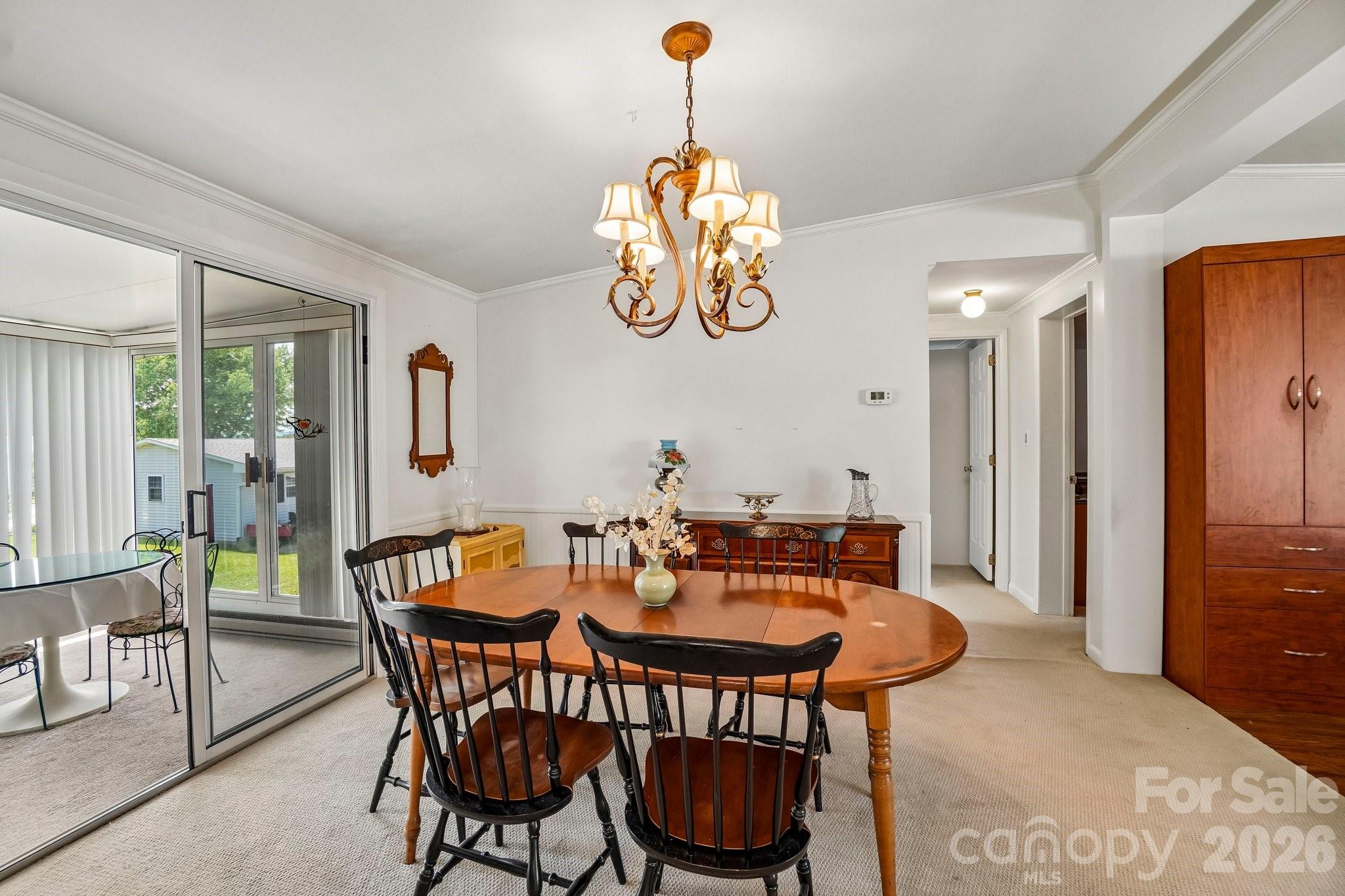 10 N June Lane — Hendersonville