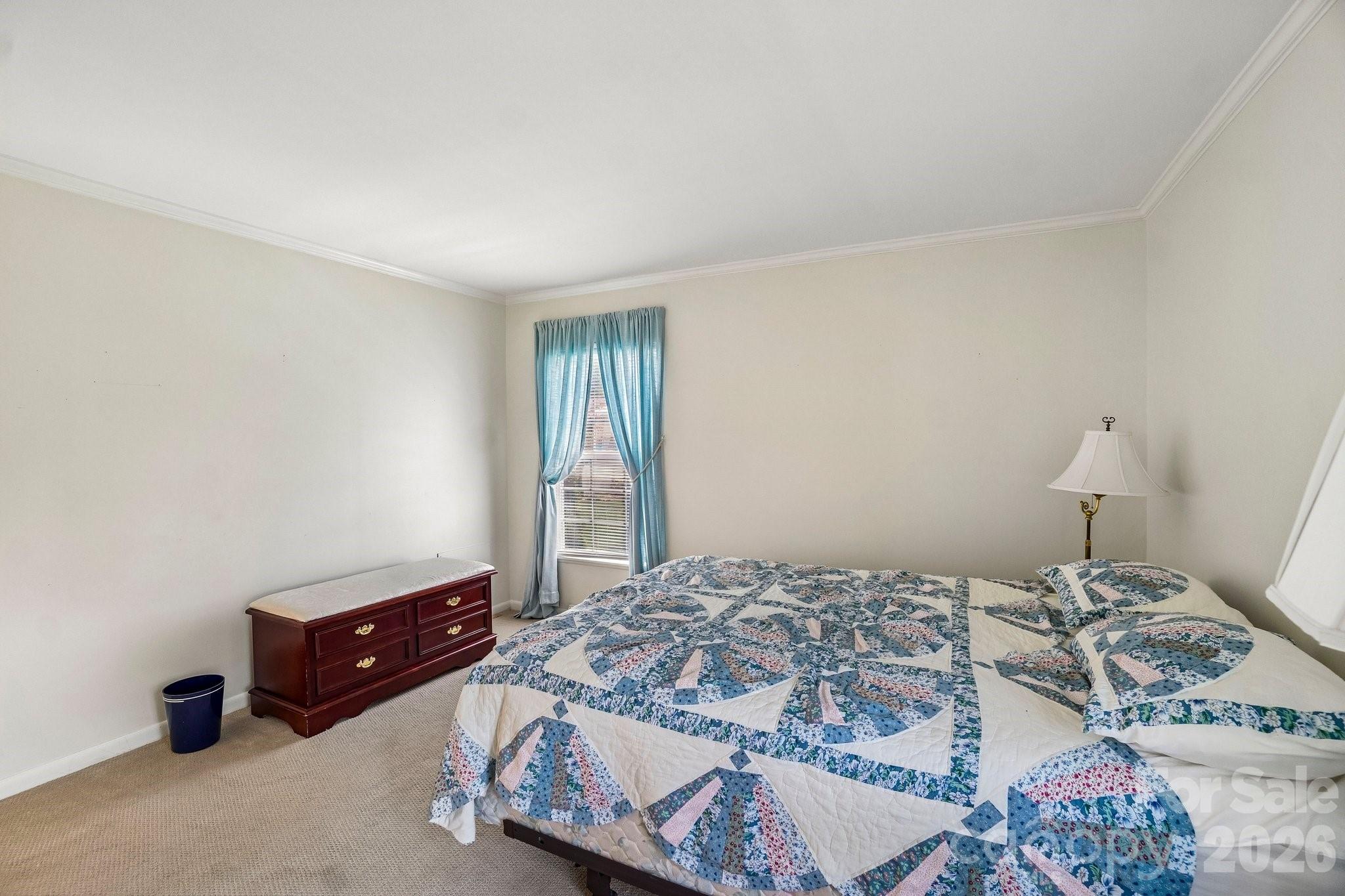 10 N June Lane — Hendersonville