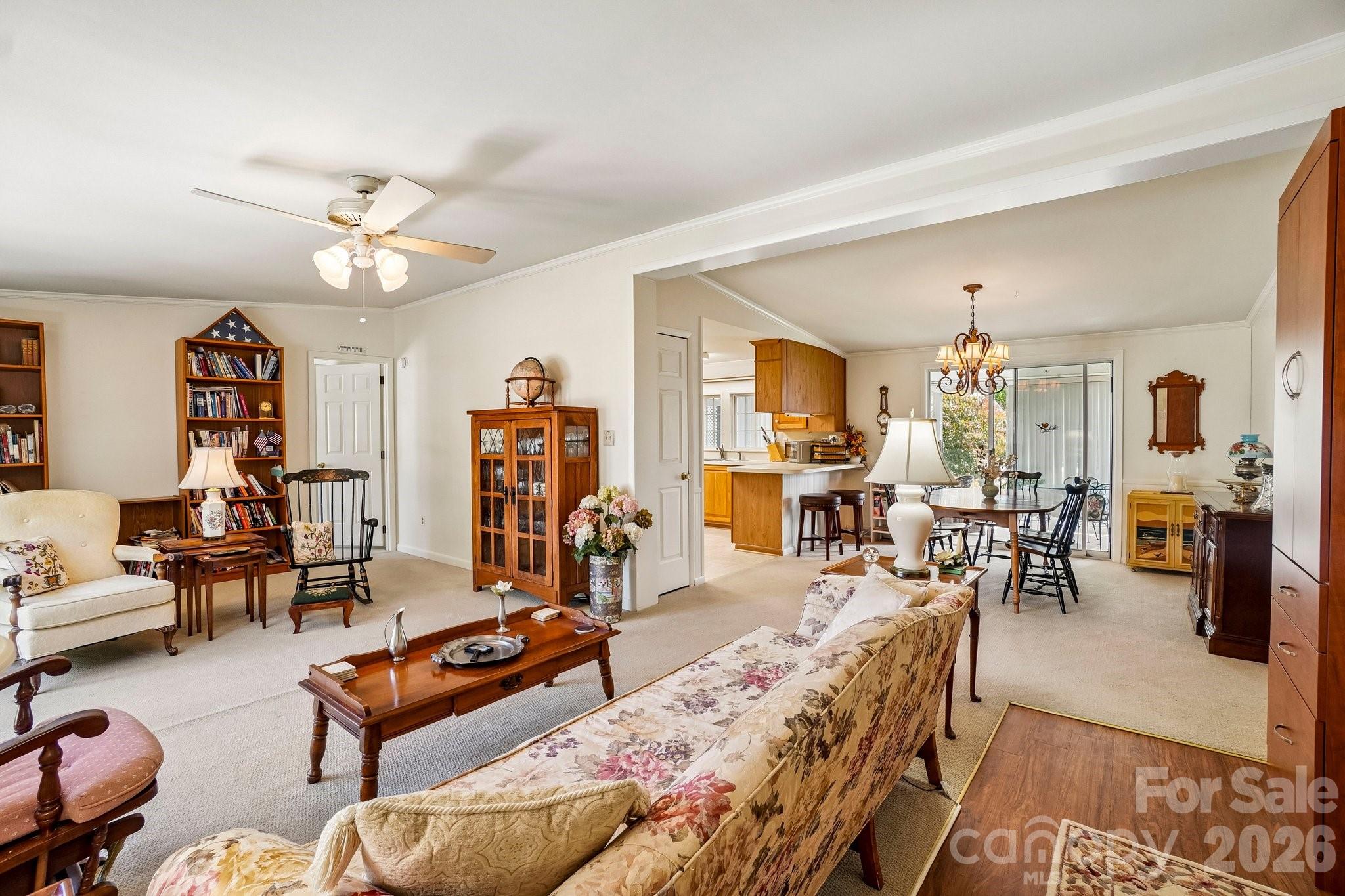 10 N June Lane — Hendersonville