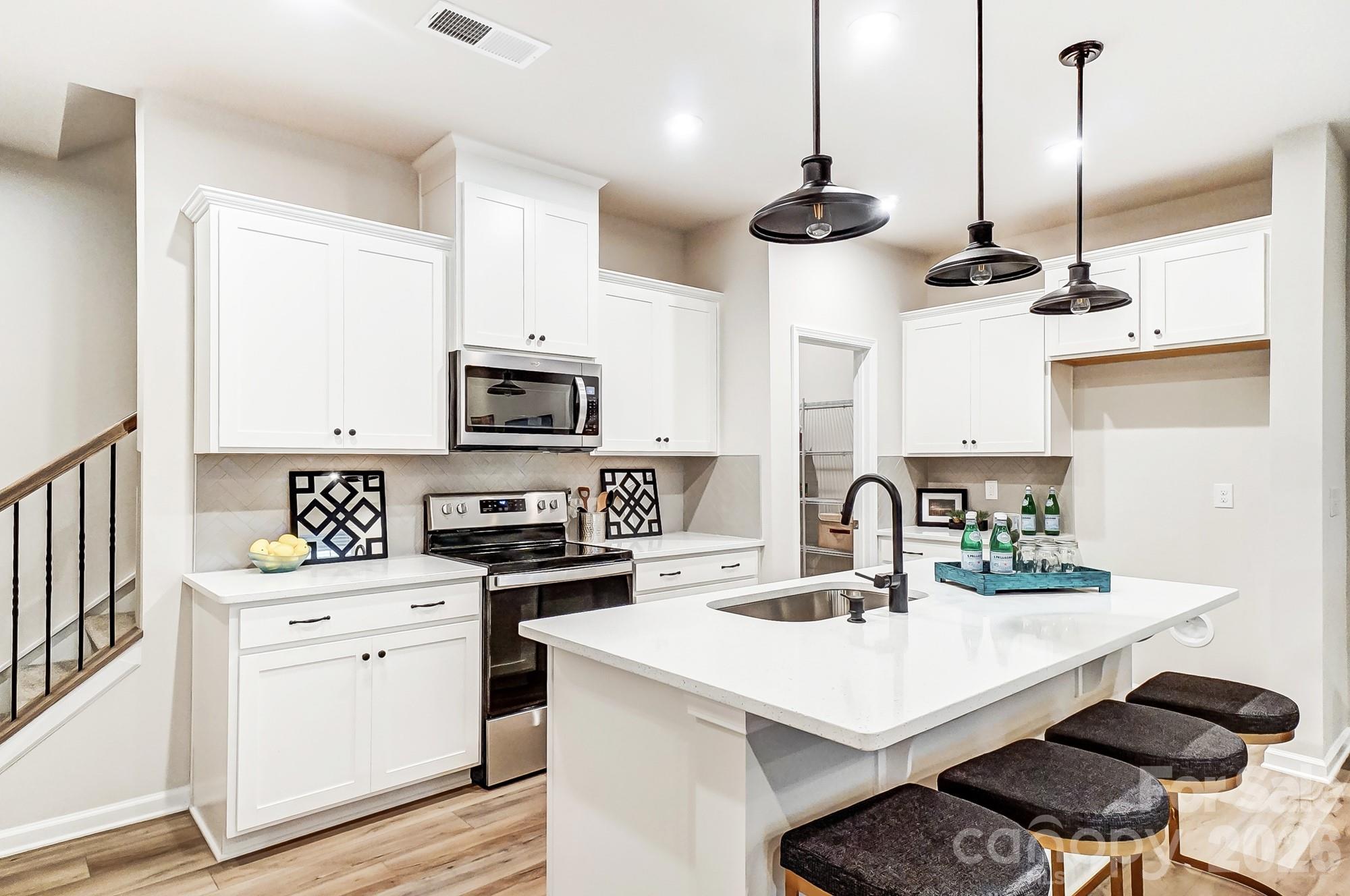3804 Cheyney Park Drive — Charlotte