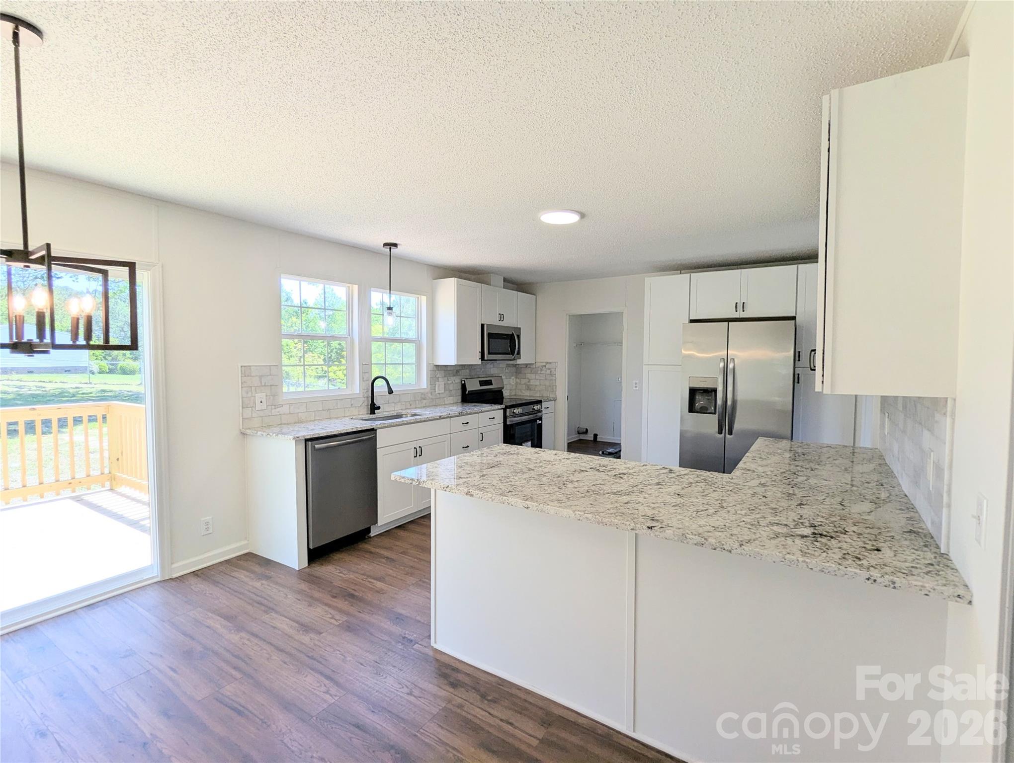 2032 Rocky Creek Lane — Dallas