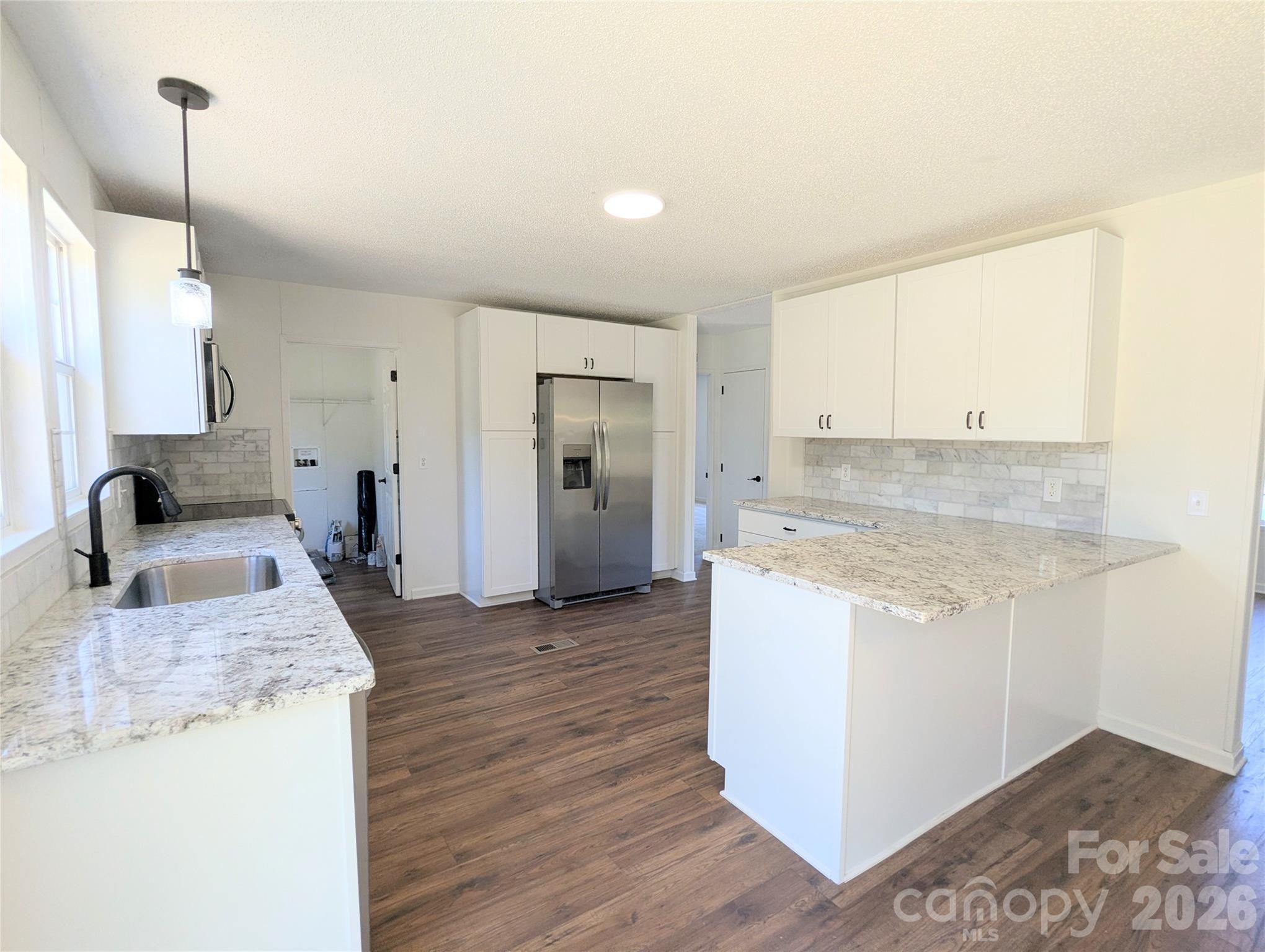 2032 Rocky Creek Lane — Dallas