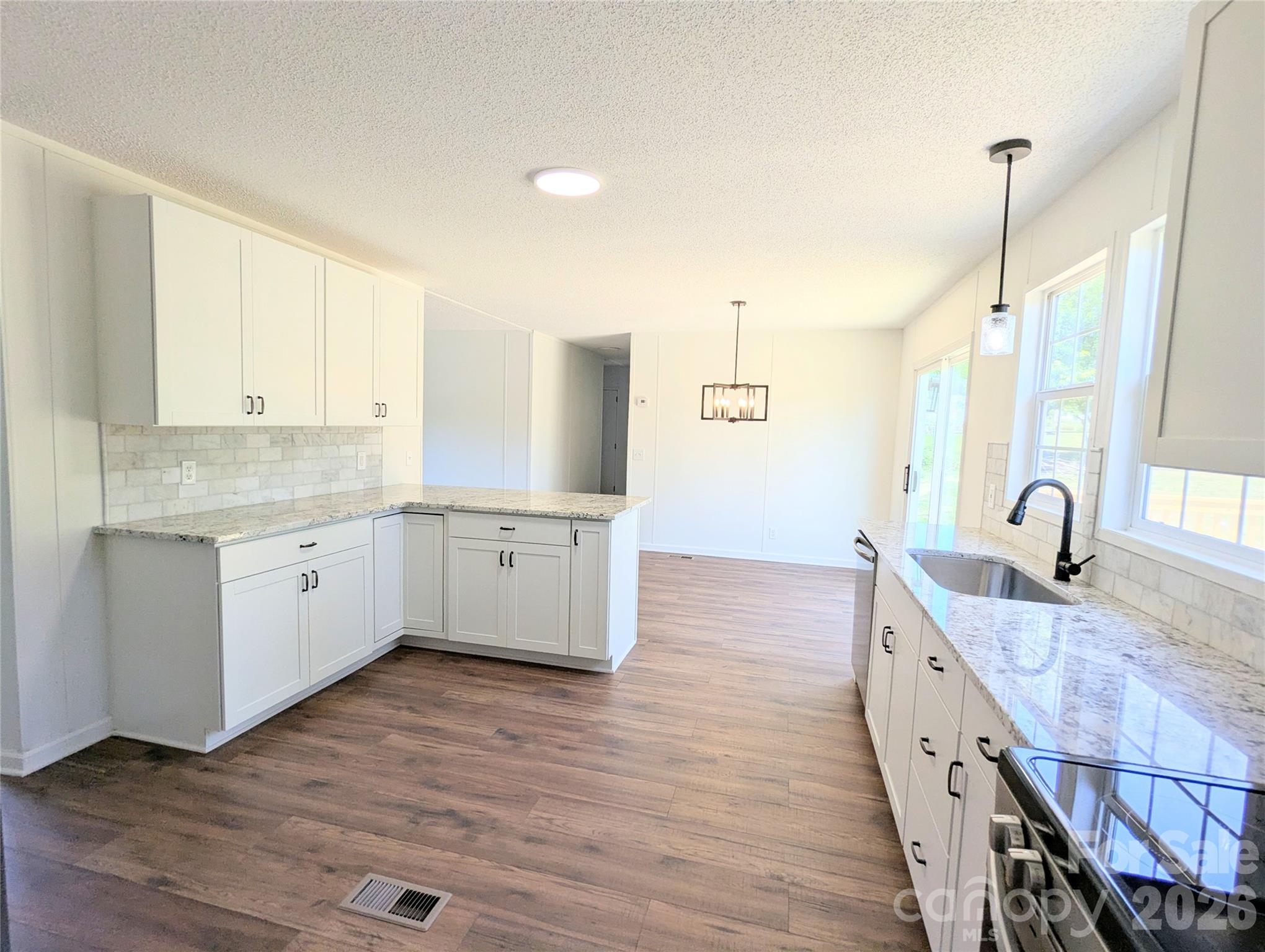2032 Rocky Creek Lane — Dallas