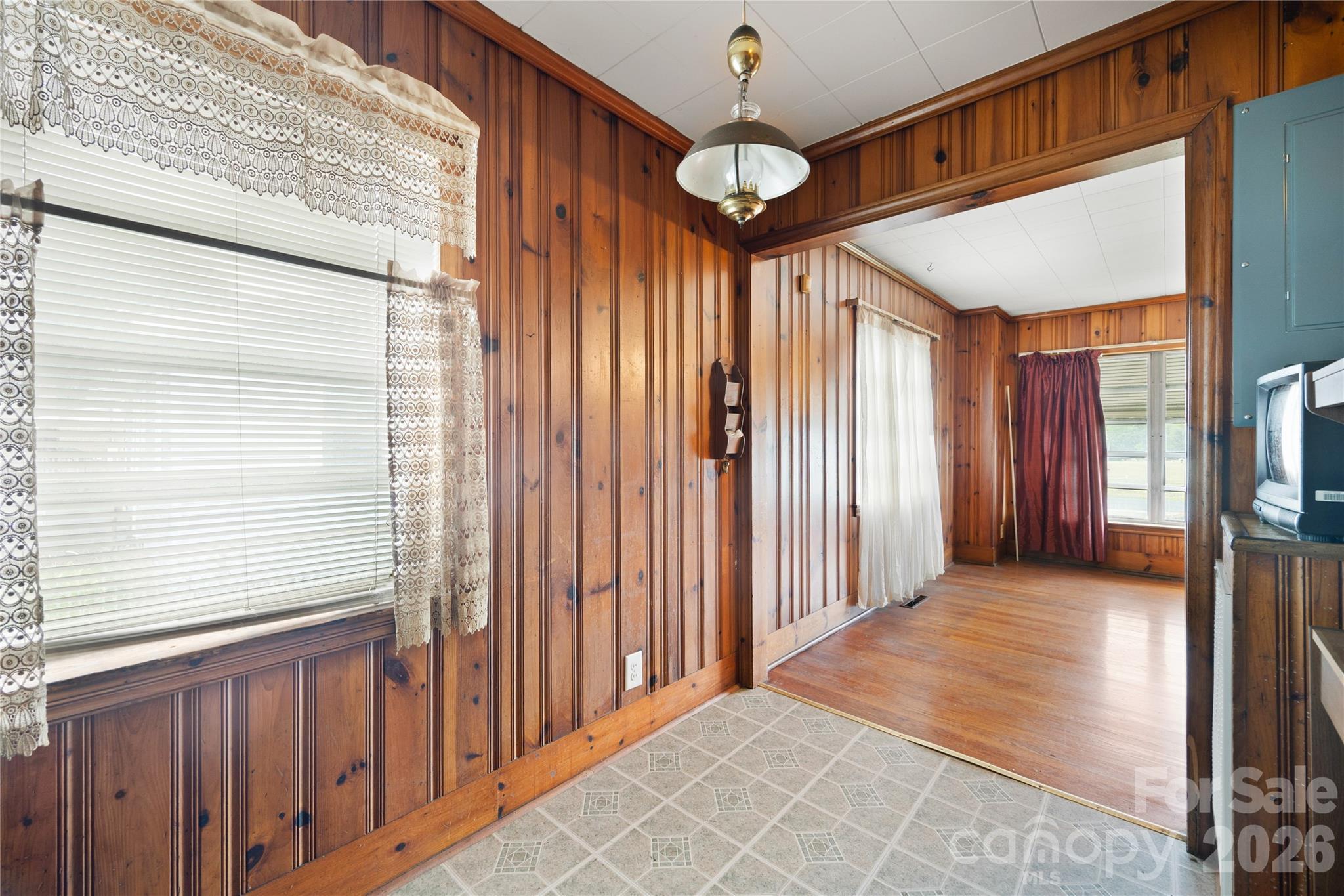 419 S Pearl Street — Troy