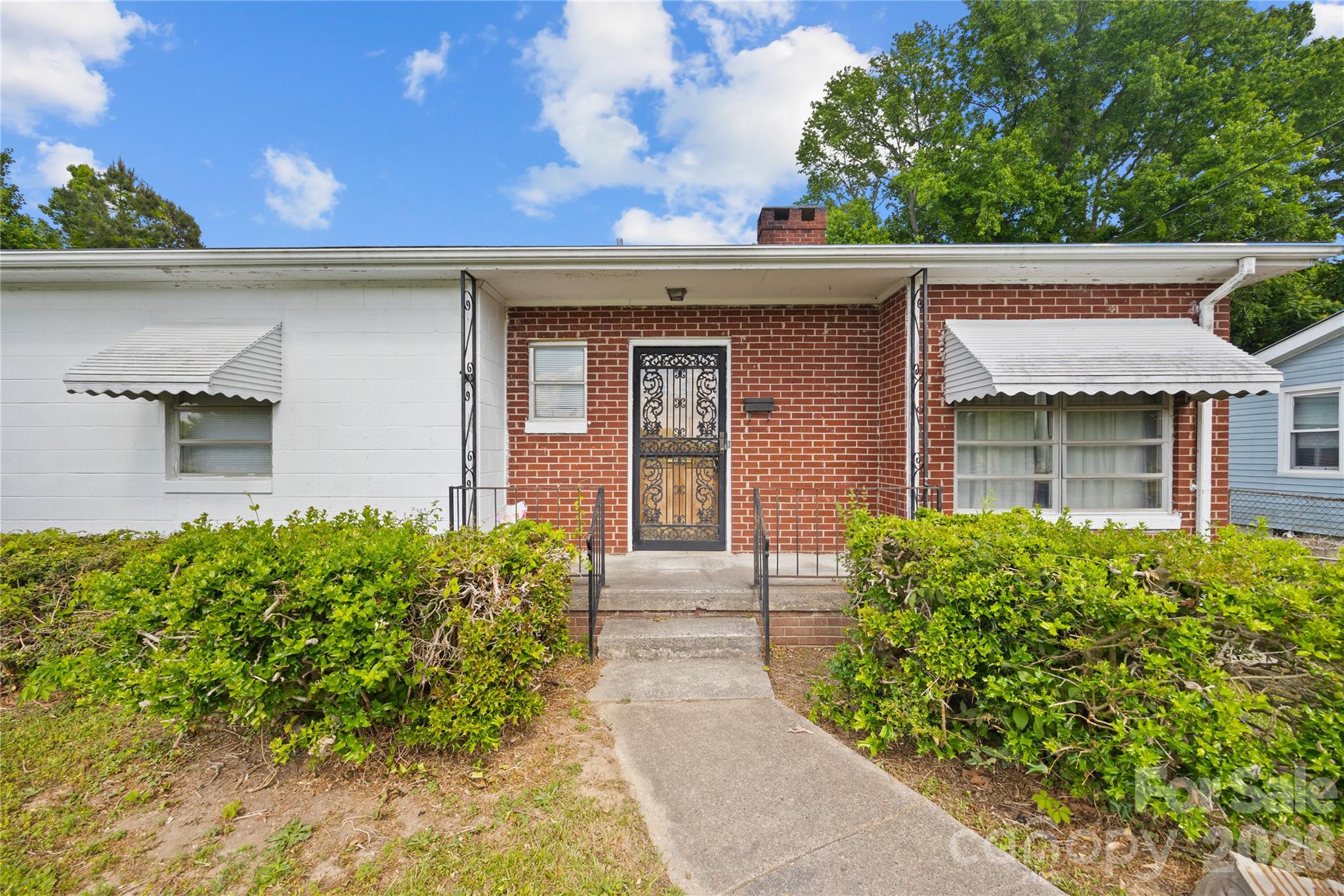 419 S Pearl Street — Troy