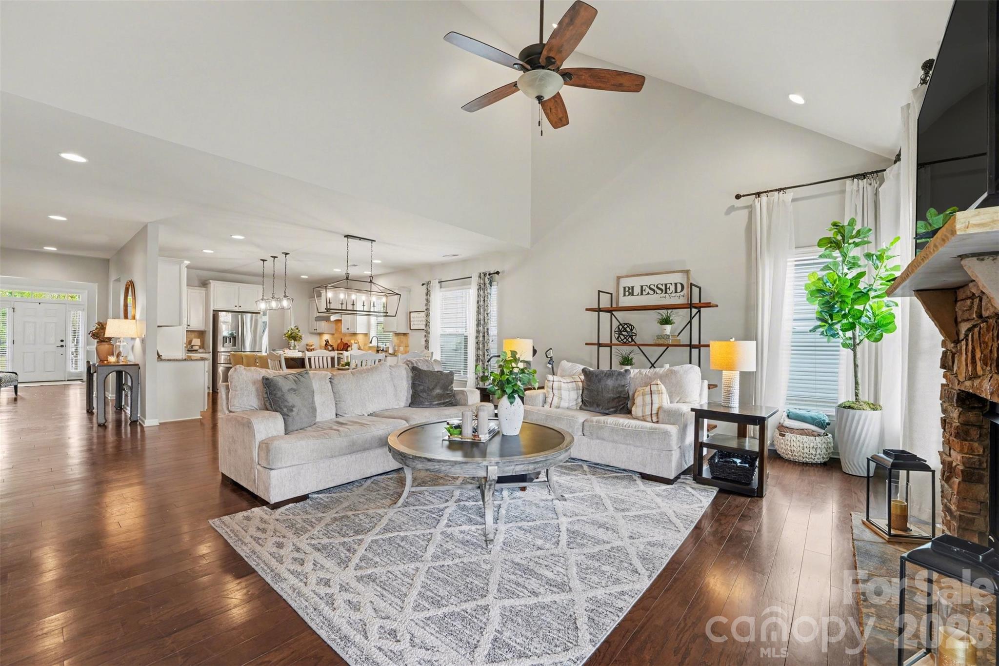 13324 Union Square Drive — Huntersville
