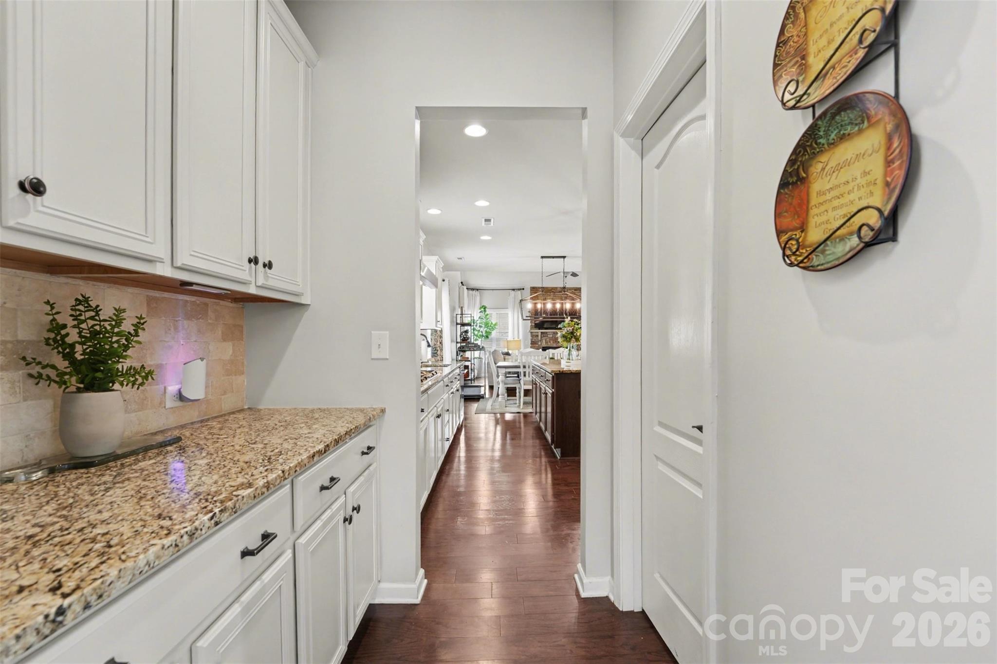 13324 Union Square Drive — Huntersville