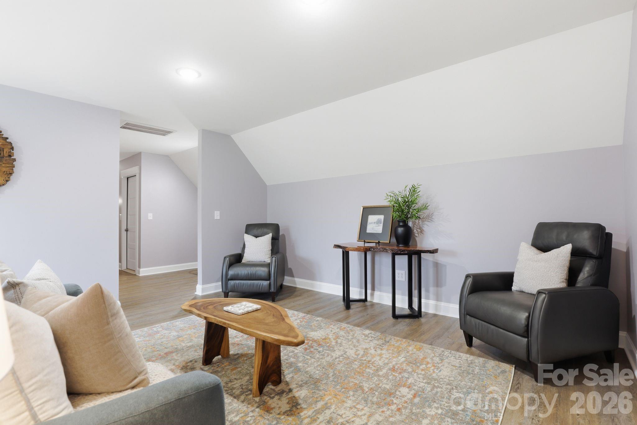 1881 E Maiden Road — Maiden
