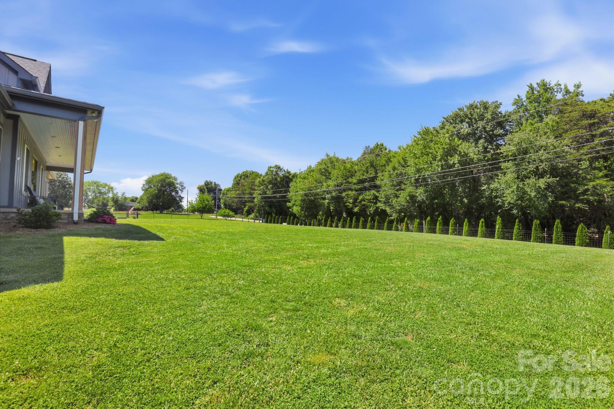 1881 E Maiden Road — Maiden