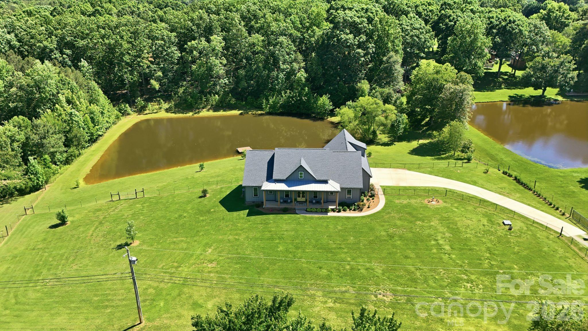 1881 E Maiden Road — Maiden