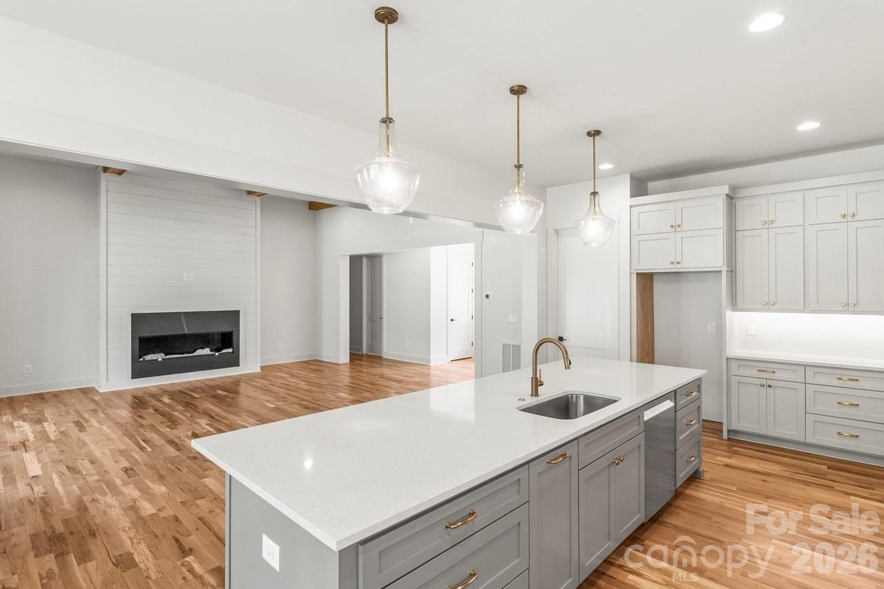2373 Lee Lawing Road — Lincolnton