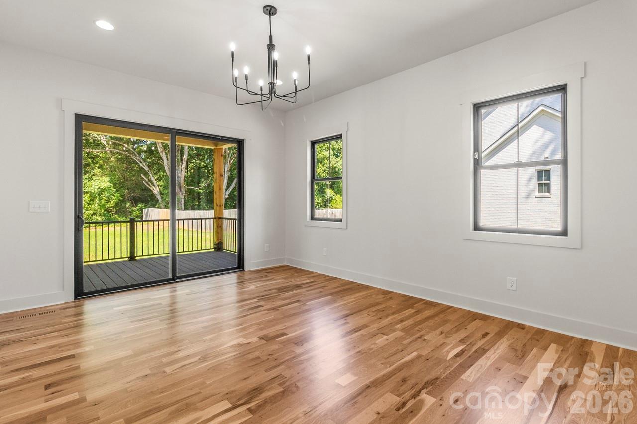 2373 Lee Lawing Road — Lincolnton