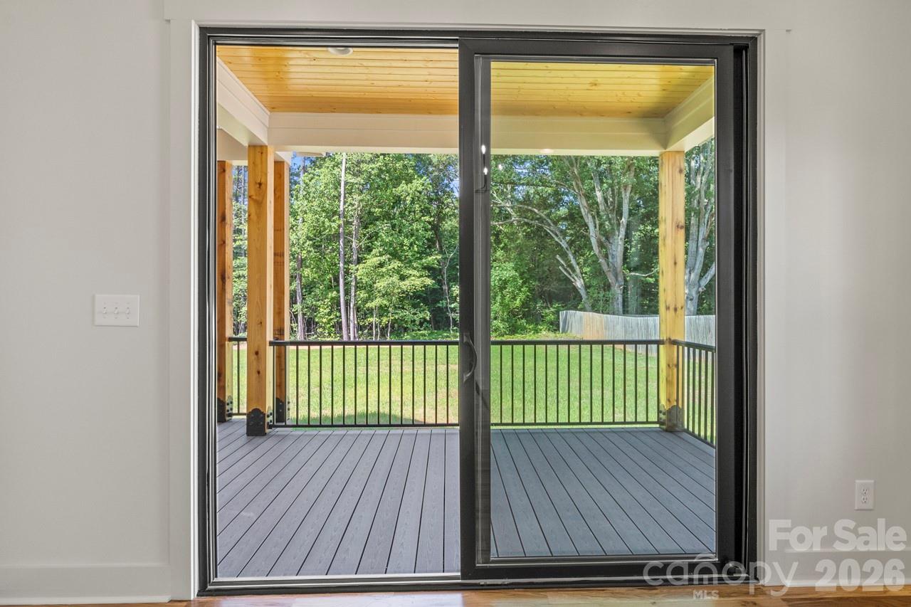 2373 Lee Lawing Road — Lincolnton
