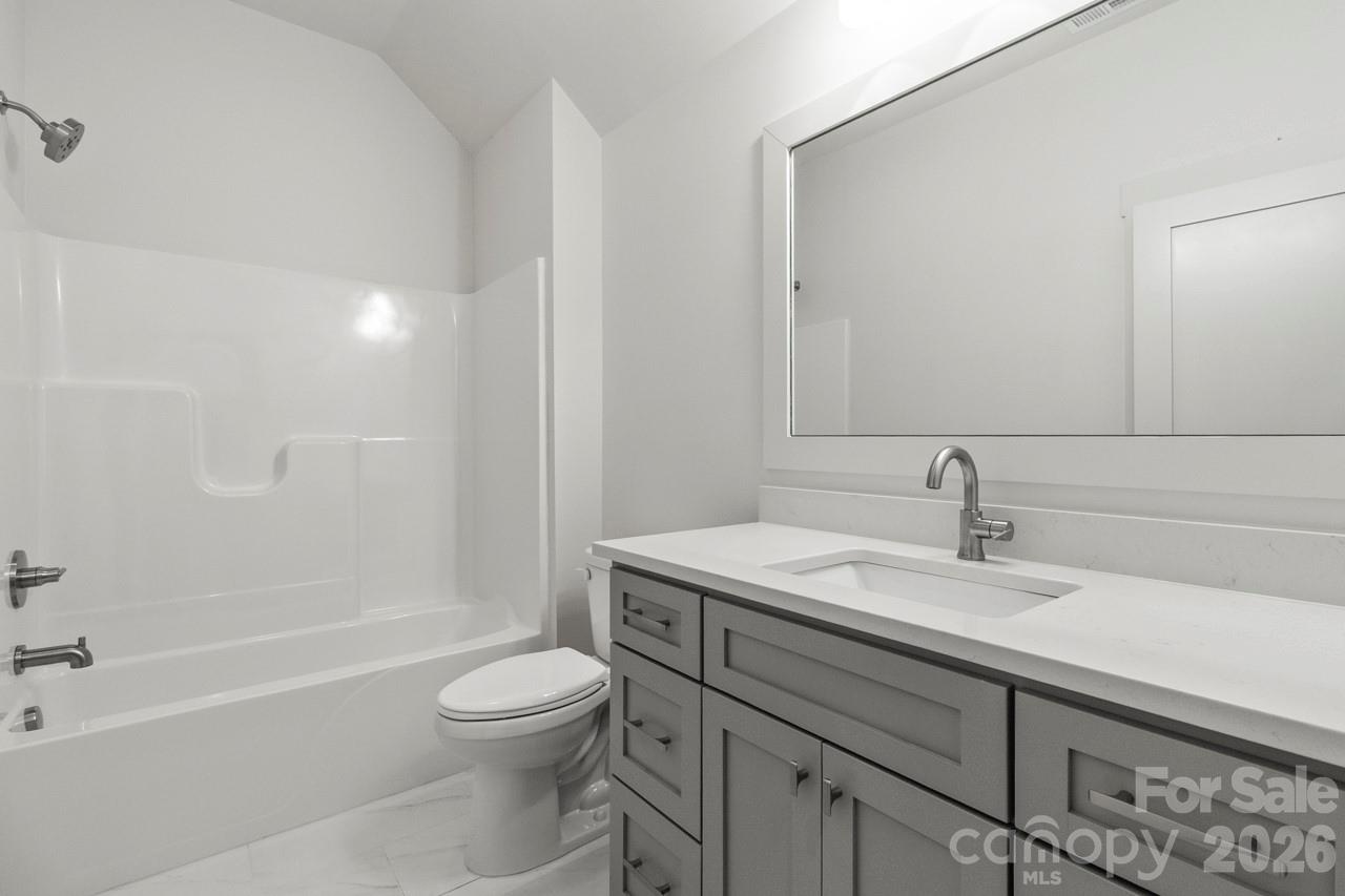 2373 Lee Lawing Road — Lincolnton