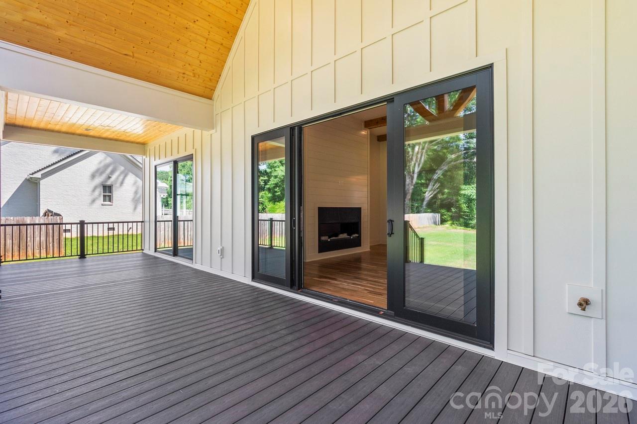 2373 Lee Lawing Road — Lincolnton