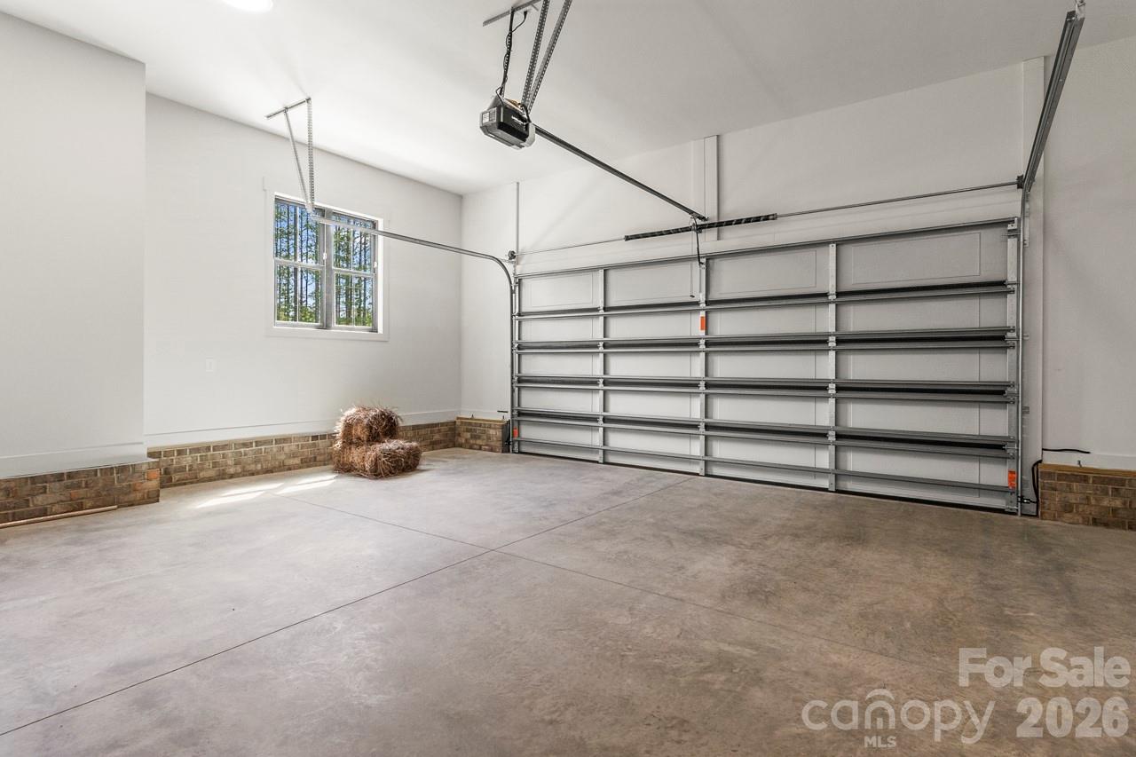 2373 Lee Lawing Road — Lincolnton