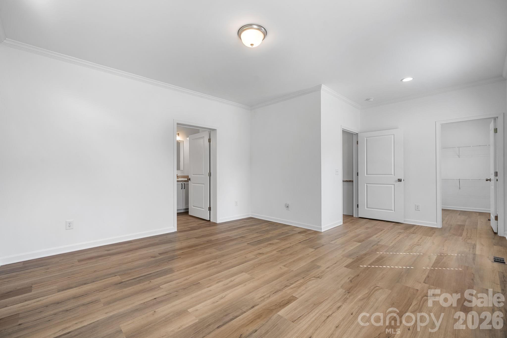 7006 Waterfront Place — Granite Falls