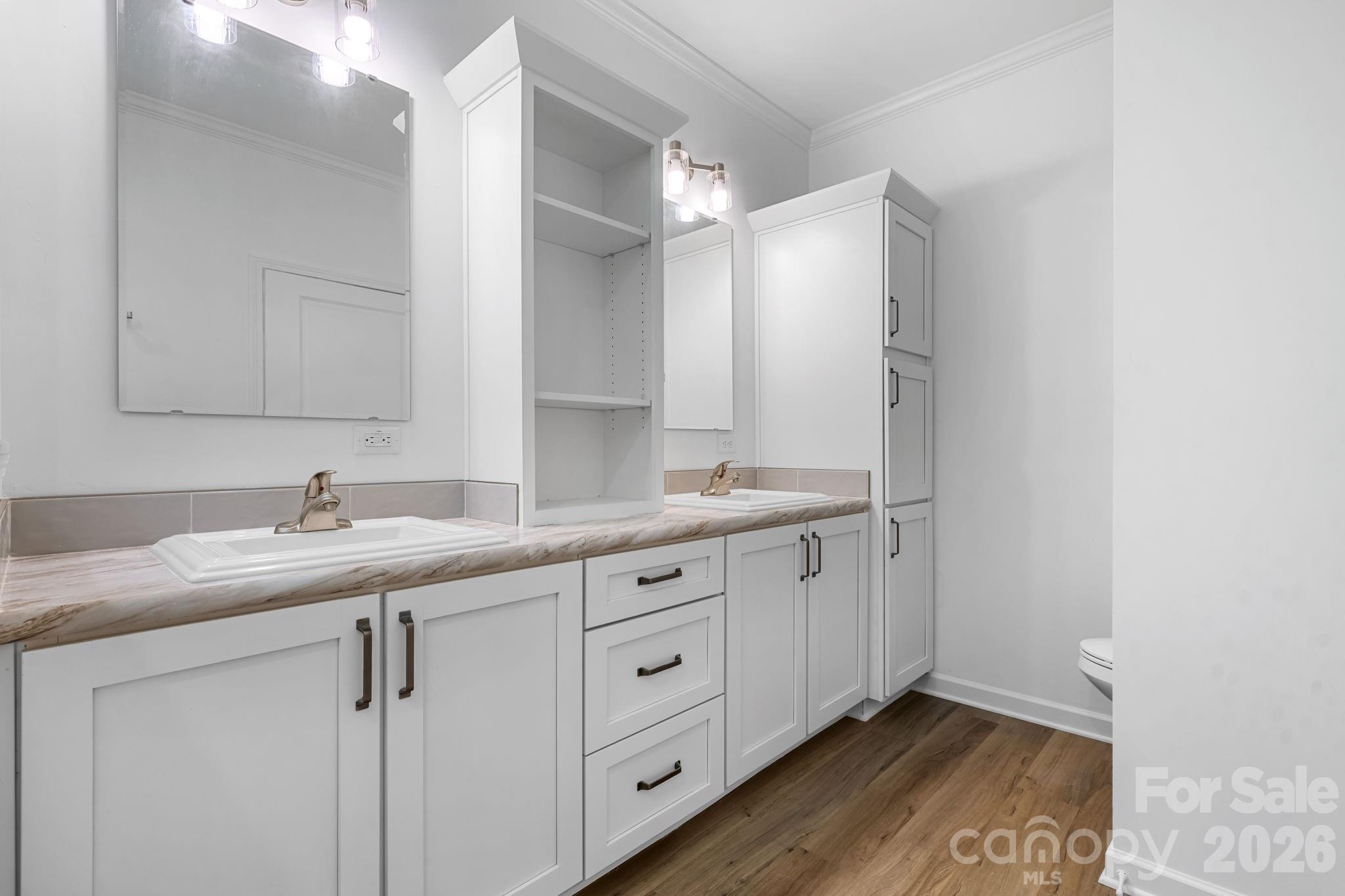 7006 Waterfront Place — Granite Falls