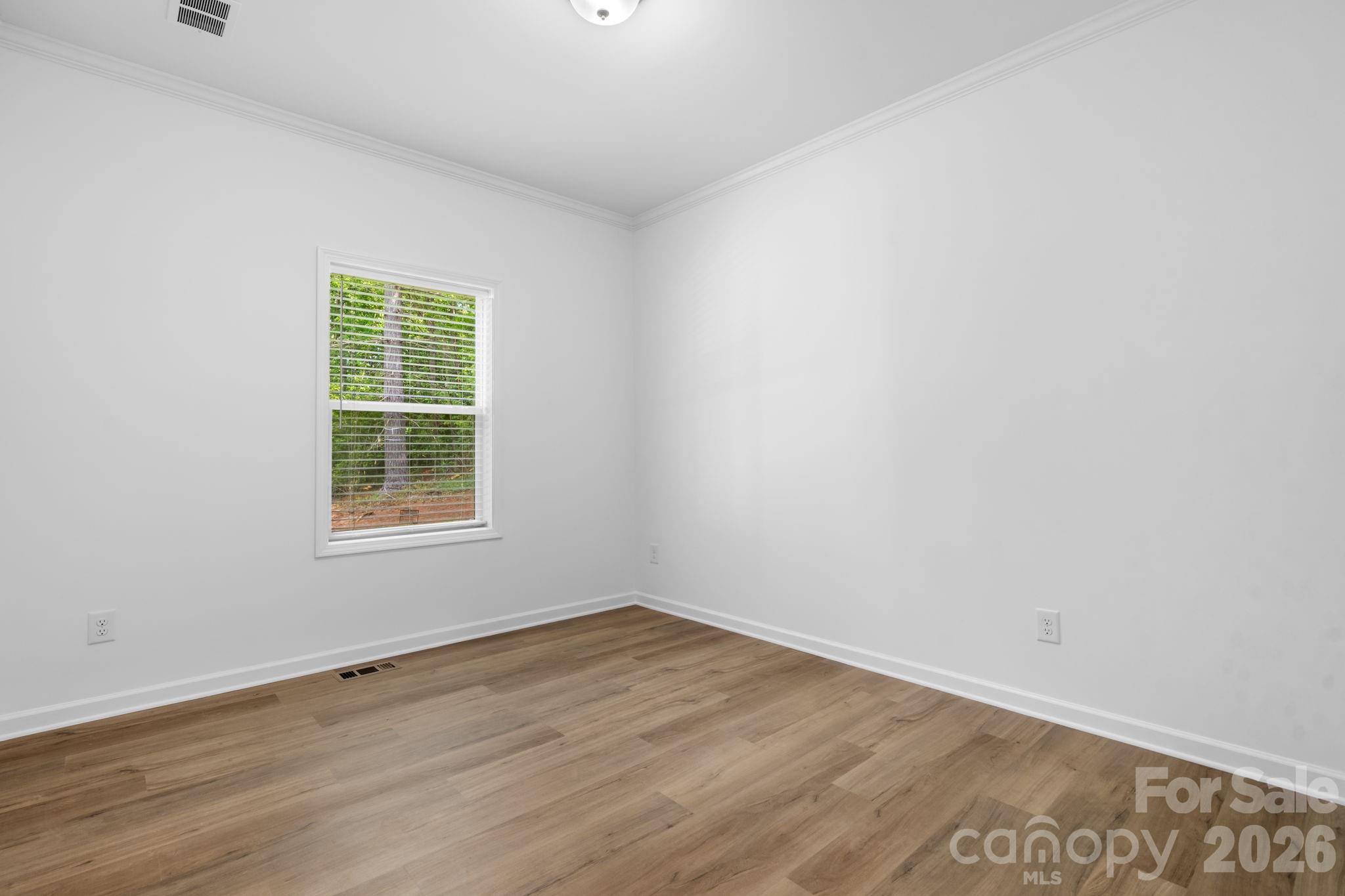 7006 Waterfront Place — Granite Falls