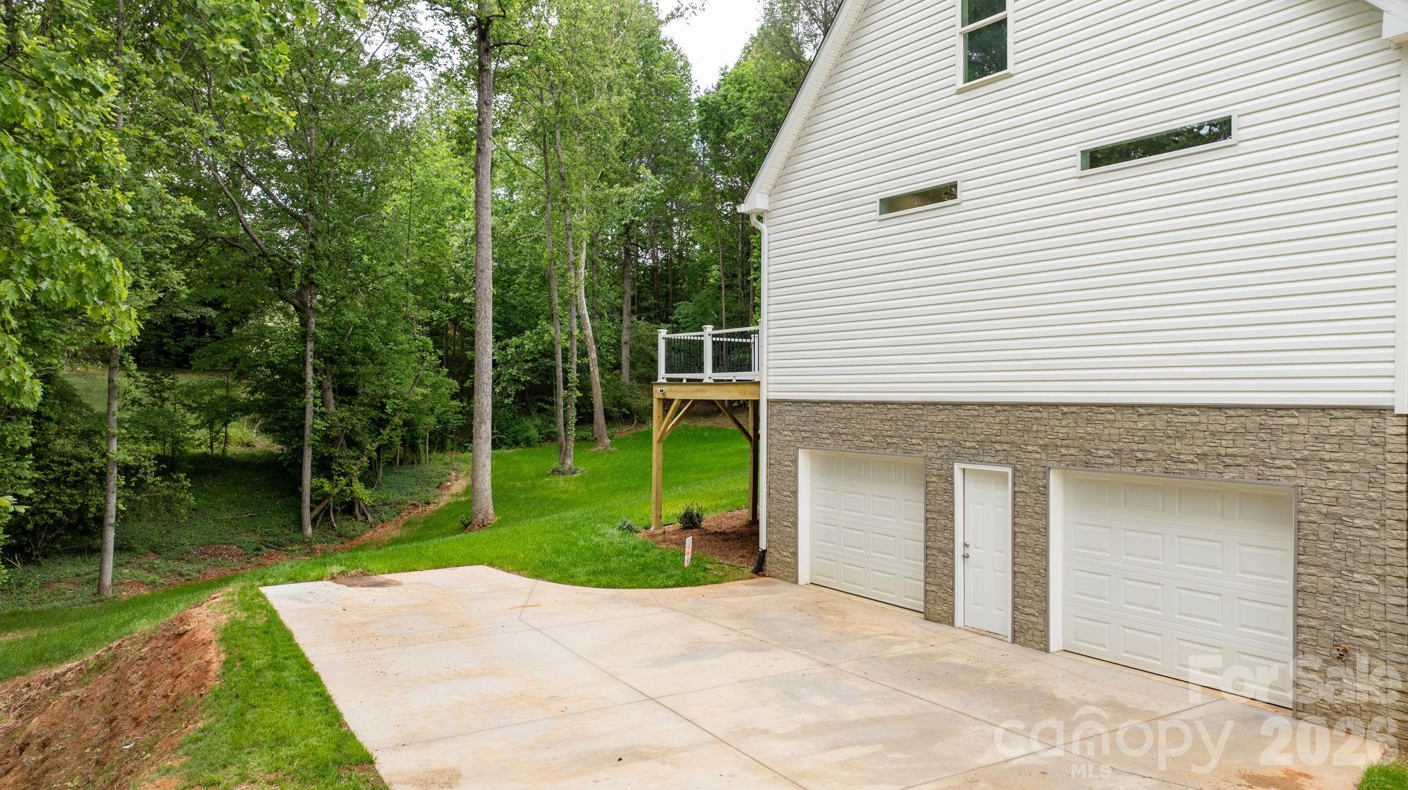 7006 Waterfront Place — Granite Falls