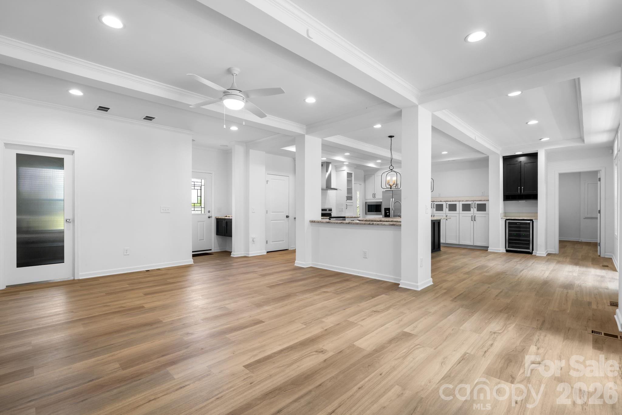 7006 Waterfront Place — Granite Falls