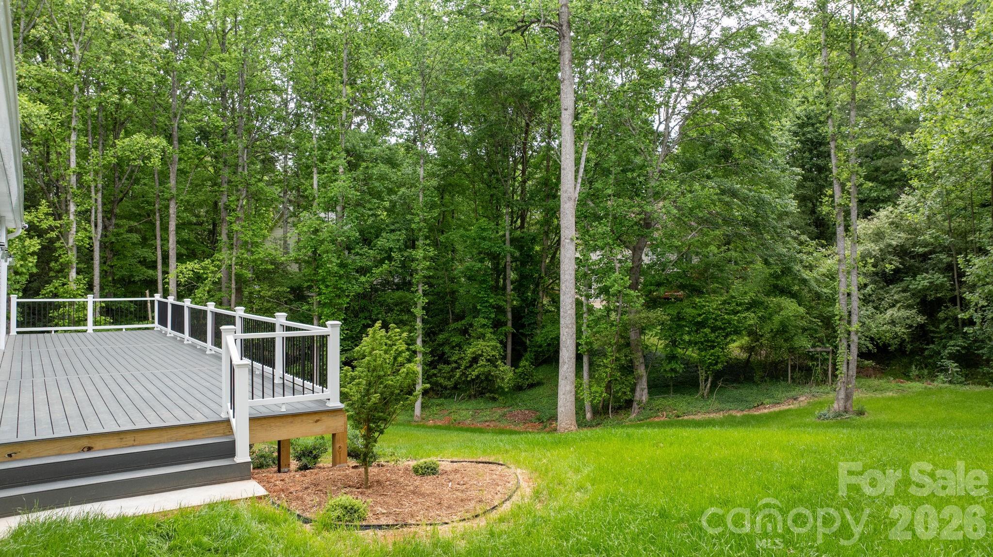 7006 Waterfront Place — Granite Falls