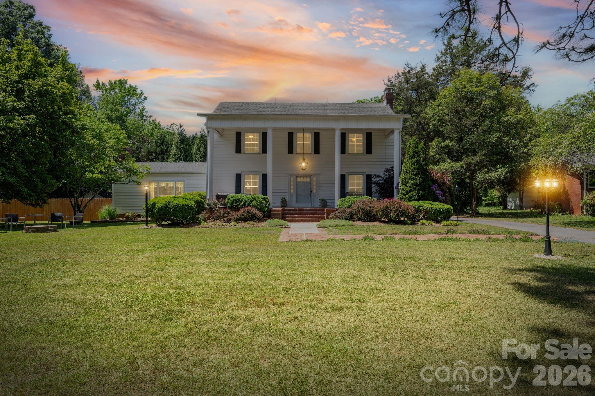 2403 E Innes Street — Salisbury