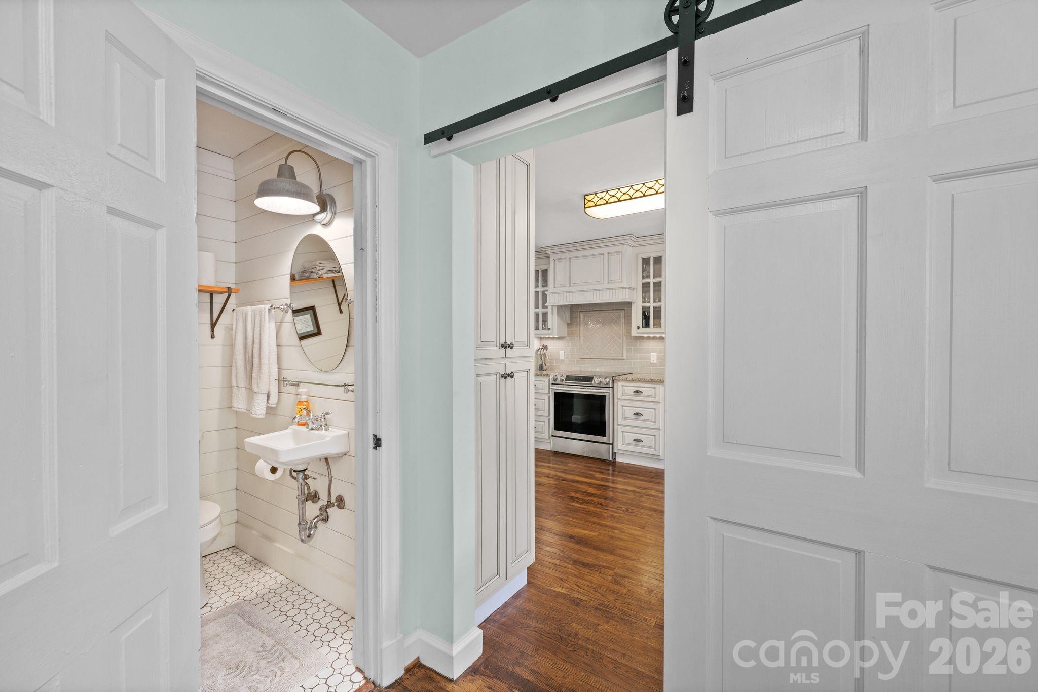2403 E Innes Street — Salisbury