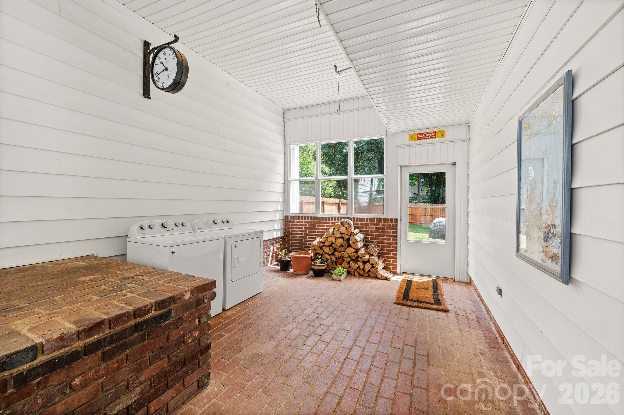 2403 E Innes Street — Salisbury