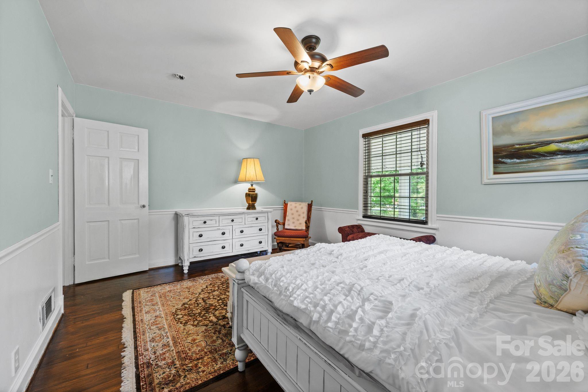 2403 E Innes Street — Salisbury