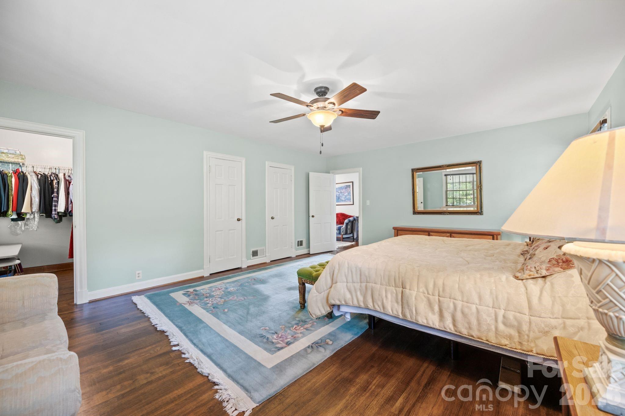 2403 E Innes Street — Salisbury