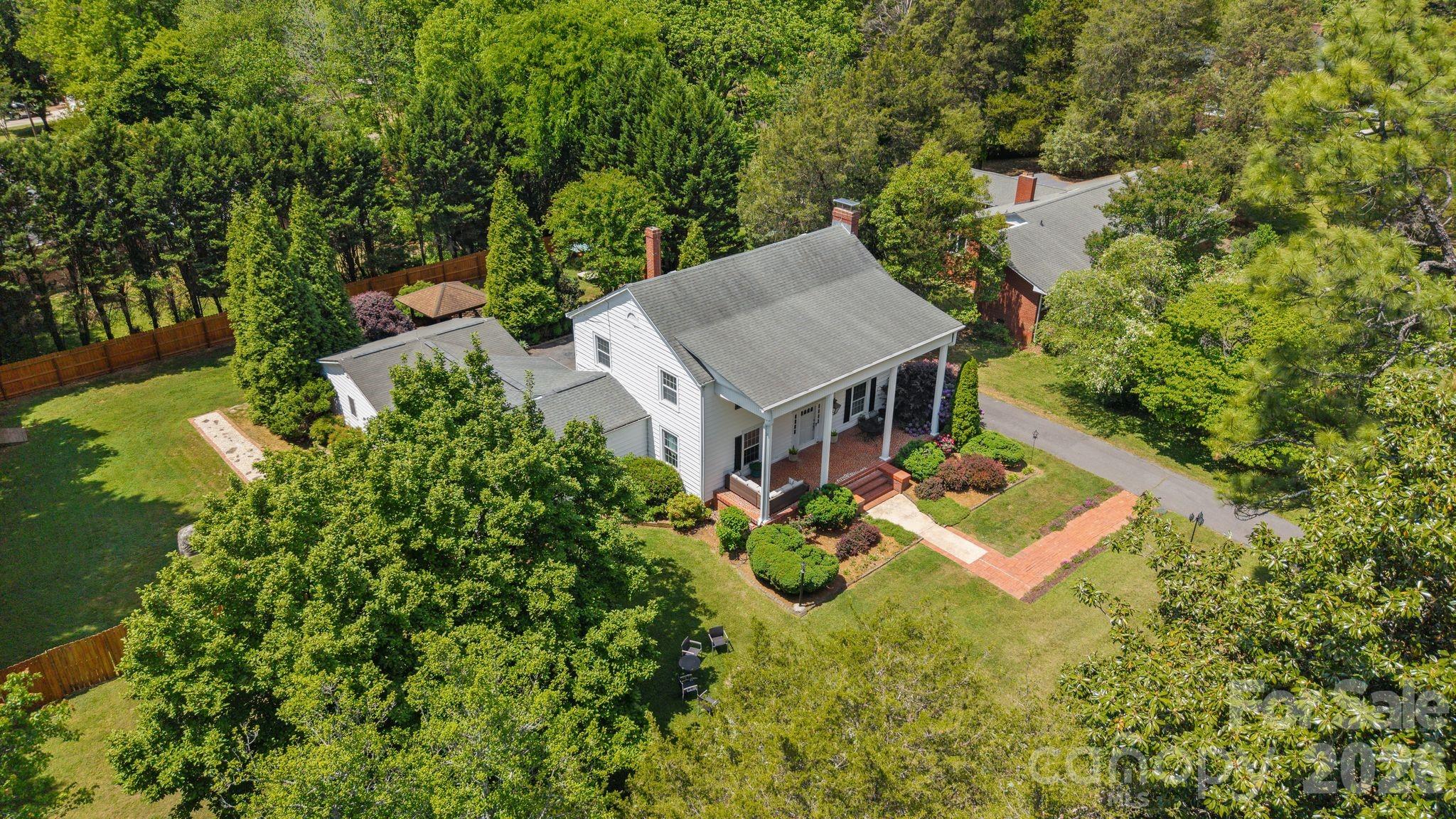 2403 E Innes Street — Salisbury
