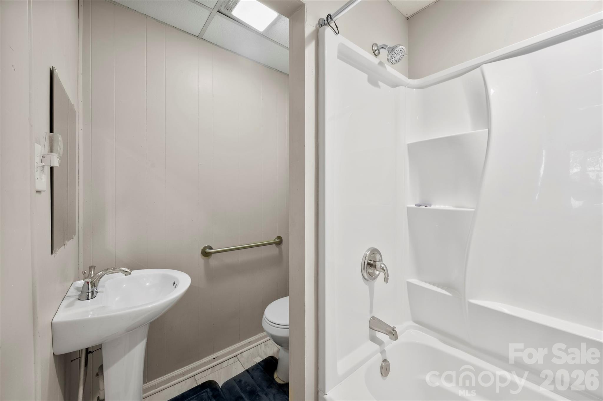 1113 W 4th Avenue — Gastonia
