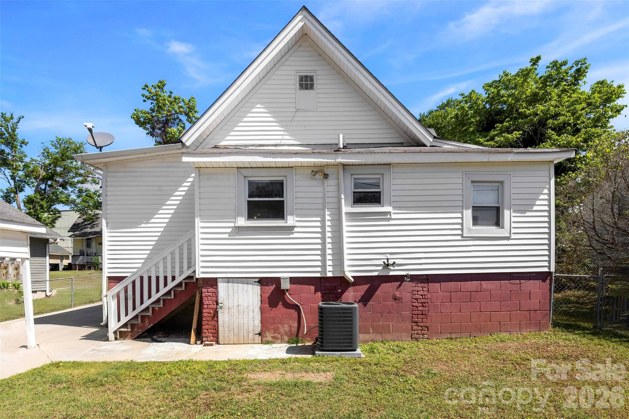 1113 W 4th Avenue — Gastonia