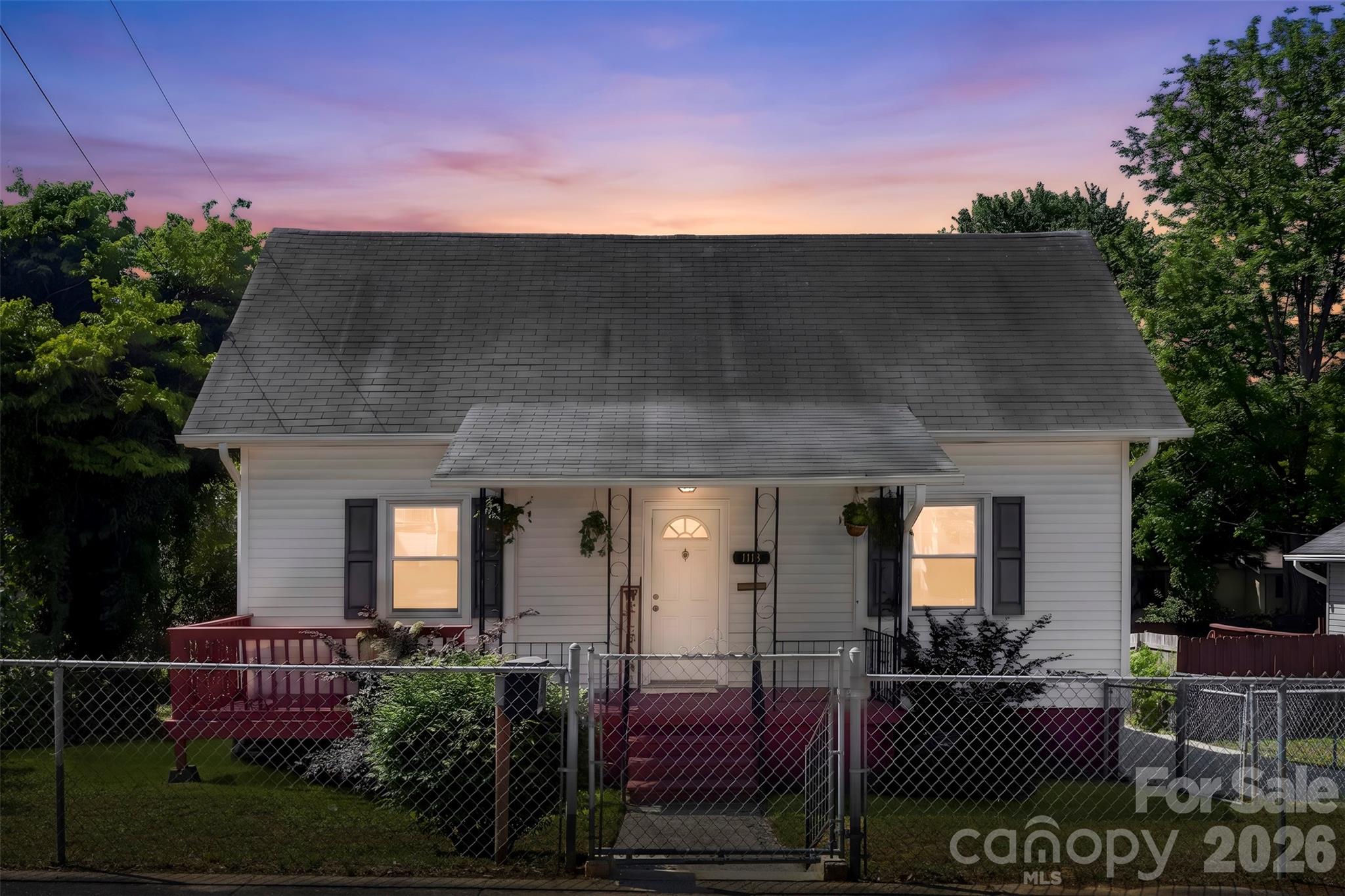 1113 W 4th Avenue — Gastonia