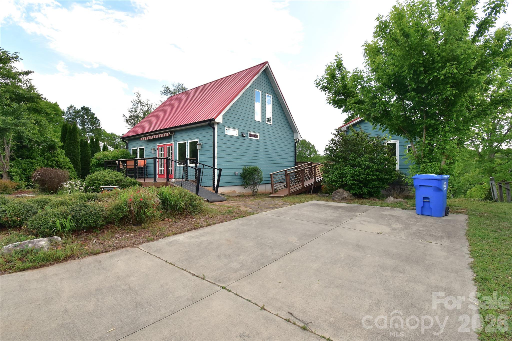 6 Belvedere Road — Asheville