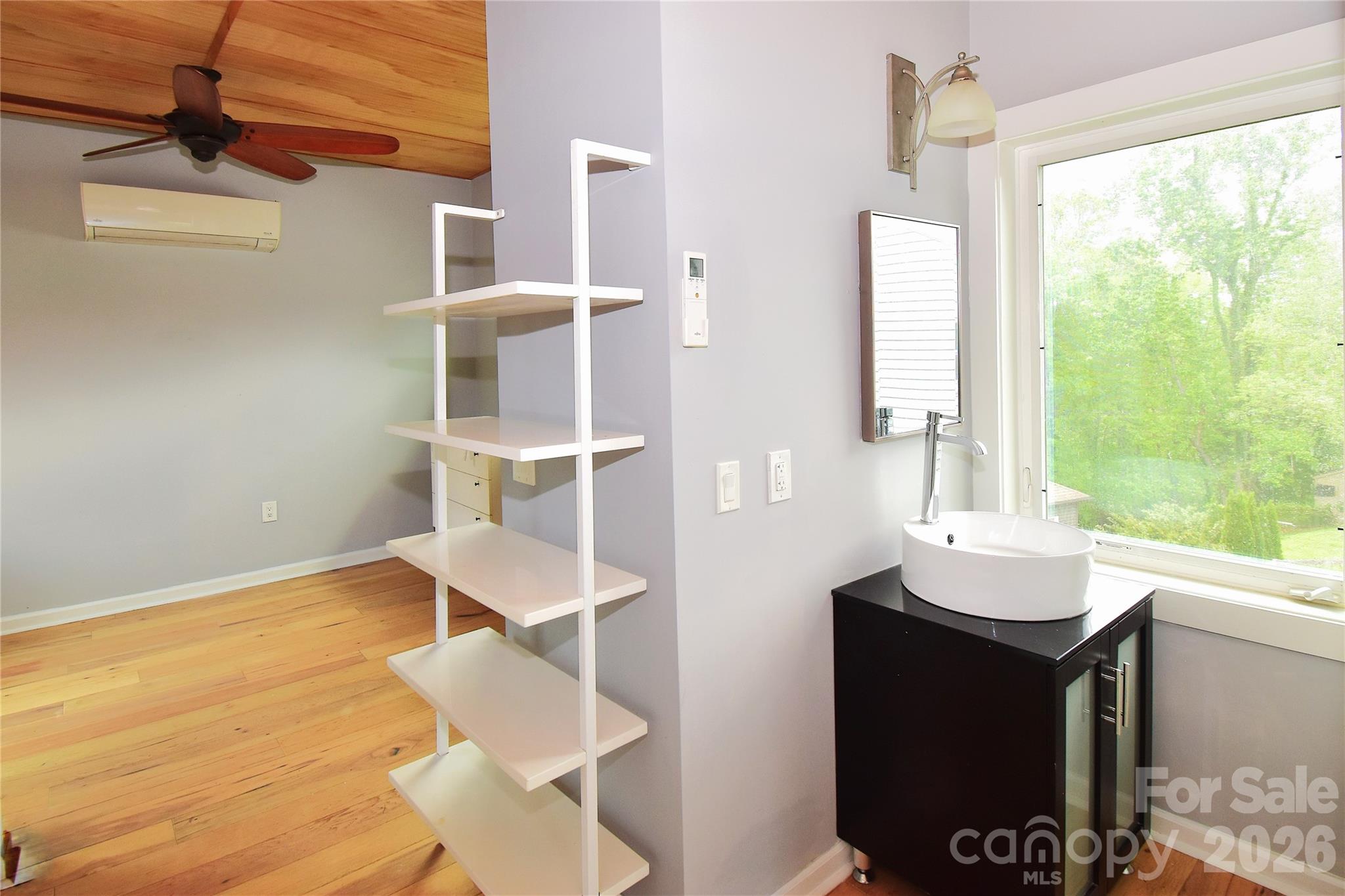 6 Belvedere Road — Asheville