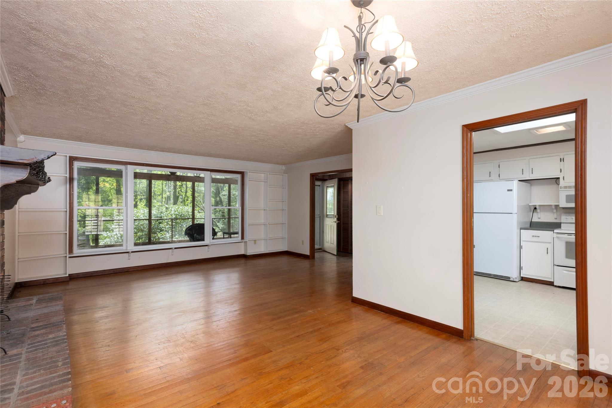 138 Stillwagon Lane — Cedar Mountain