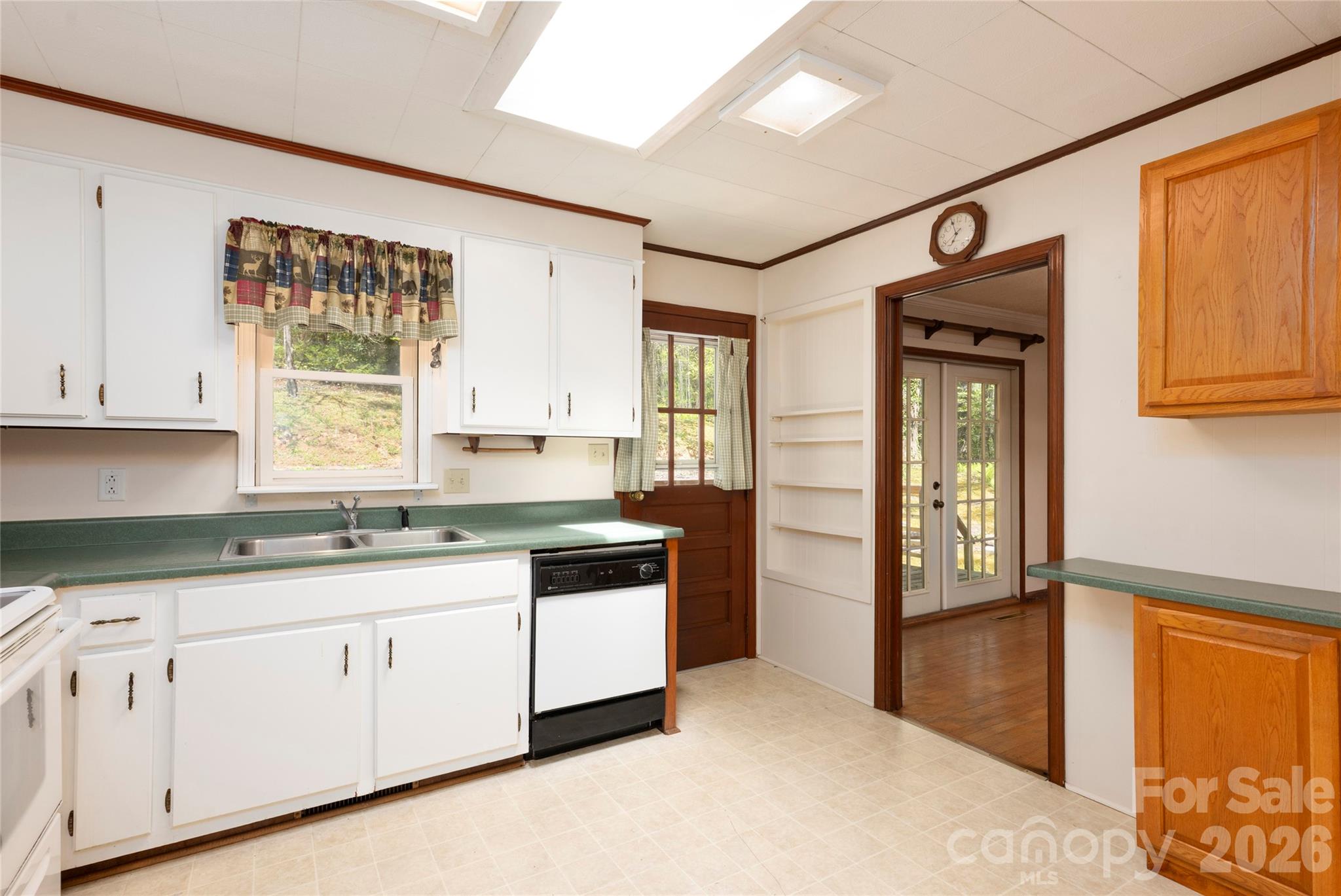 138 Stillwagon Lane — Cedar Mountain