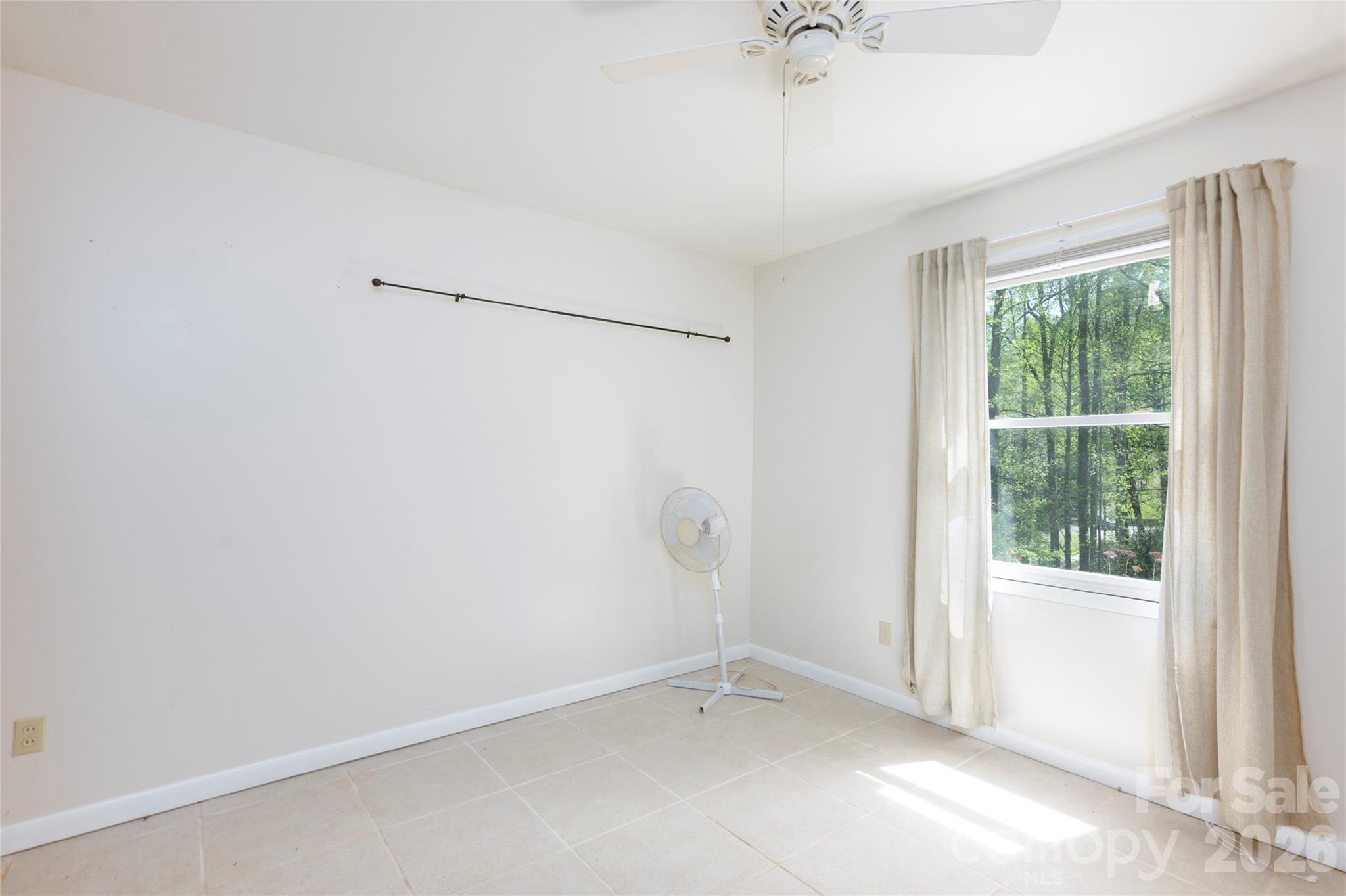 138 Stillwagon Lane — Cedar Mountain
