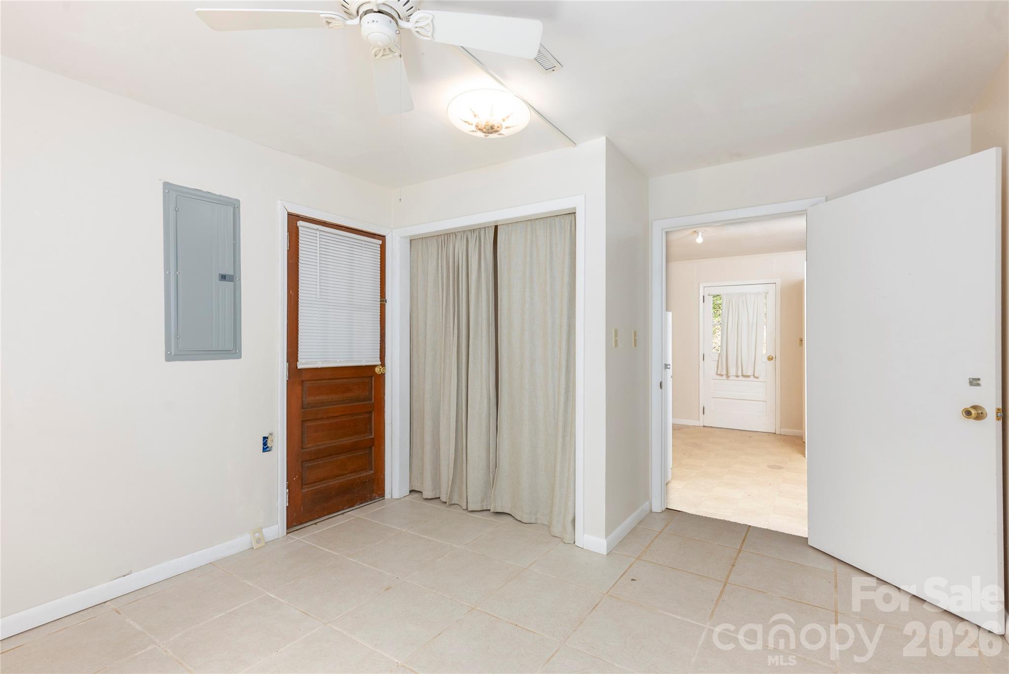 138 Stillwagon Lane — Cedar Mountain