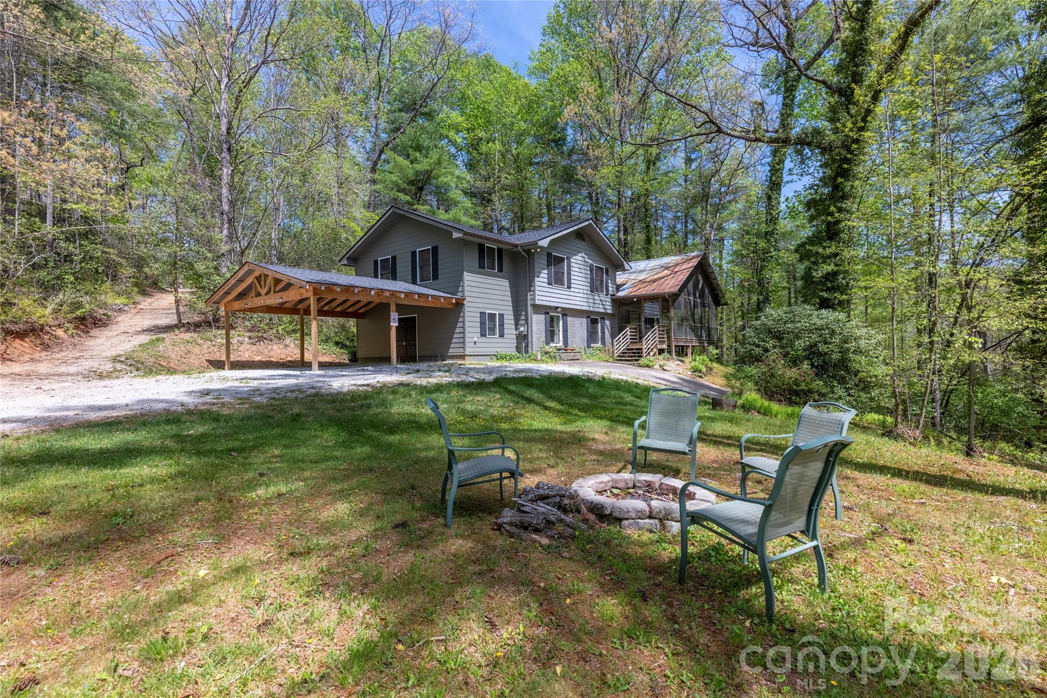 138 Stillwagon Lane — Cedar Mountain
