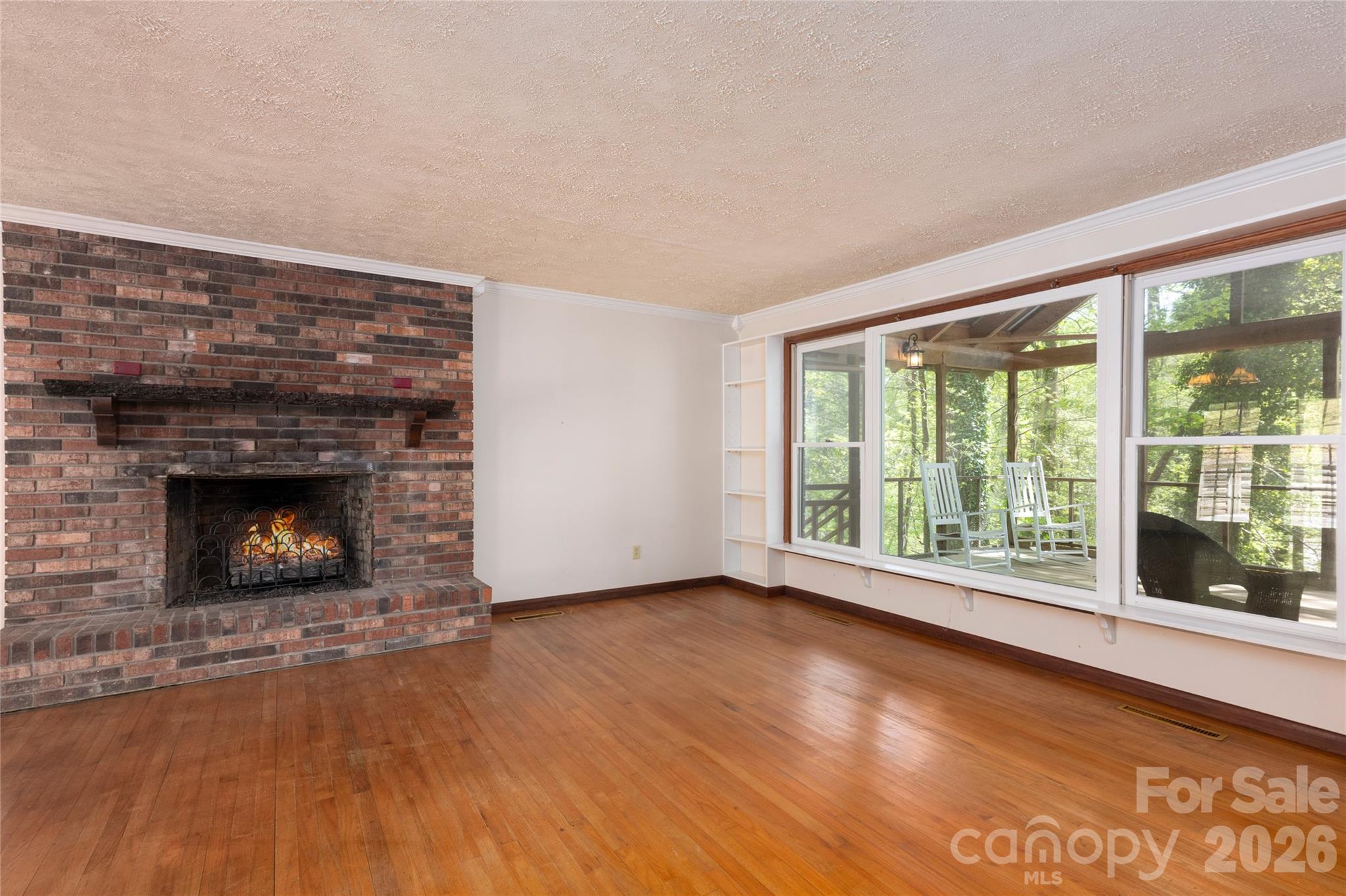 138 Stillwagon Lane — Cedar Mountain