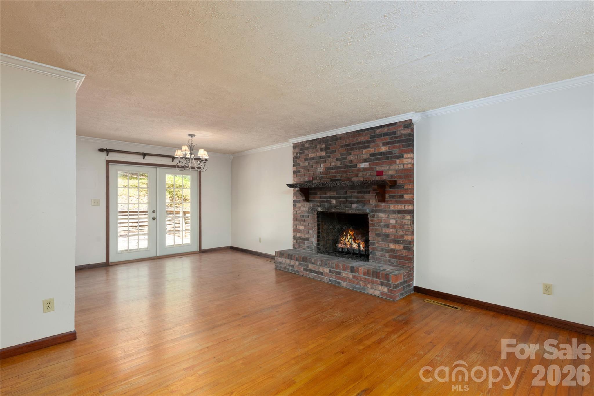 138 Stillwagon Lane — Cedar Mountain