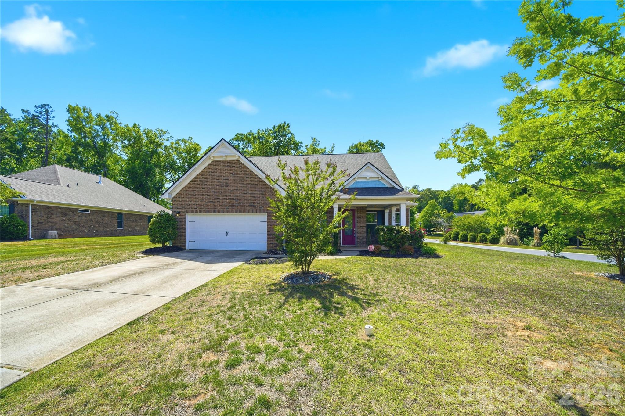 8759 Mullis Forest Court — Mint Hill