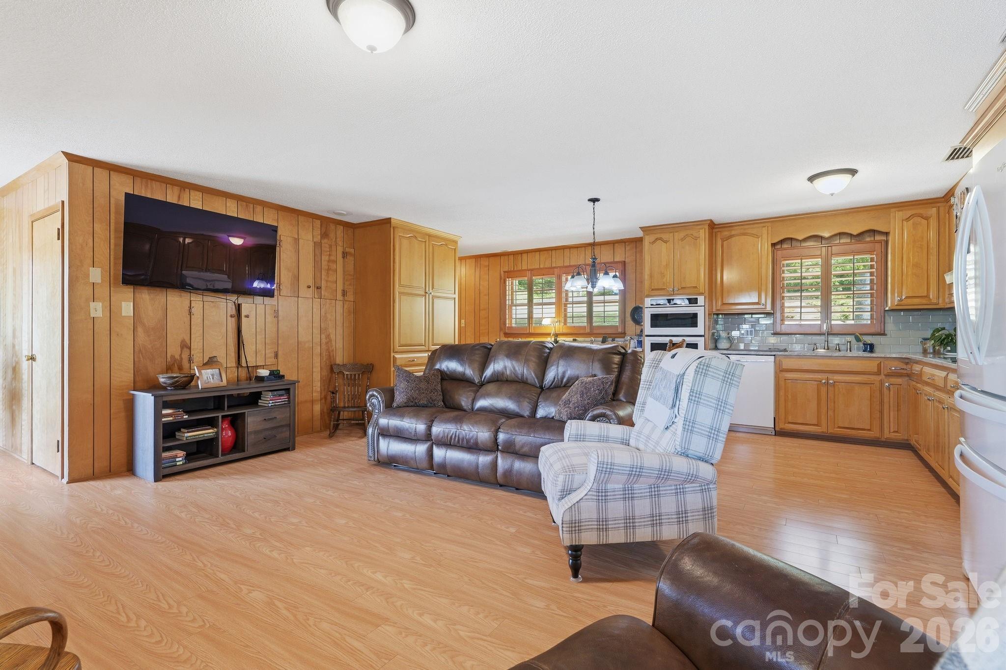 120 Shady Cove Road — Troutman