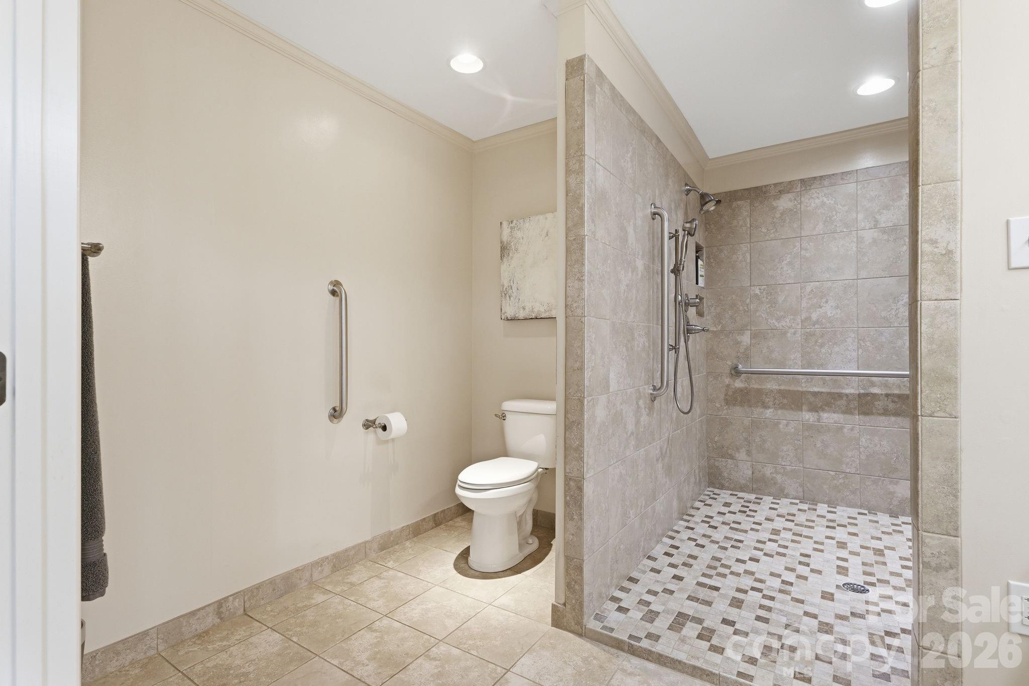 120 Shady Cove Road — Troutman