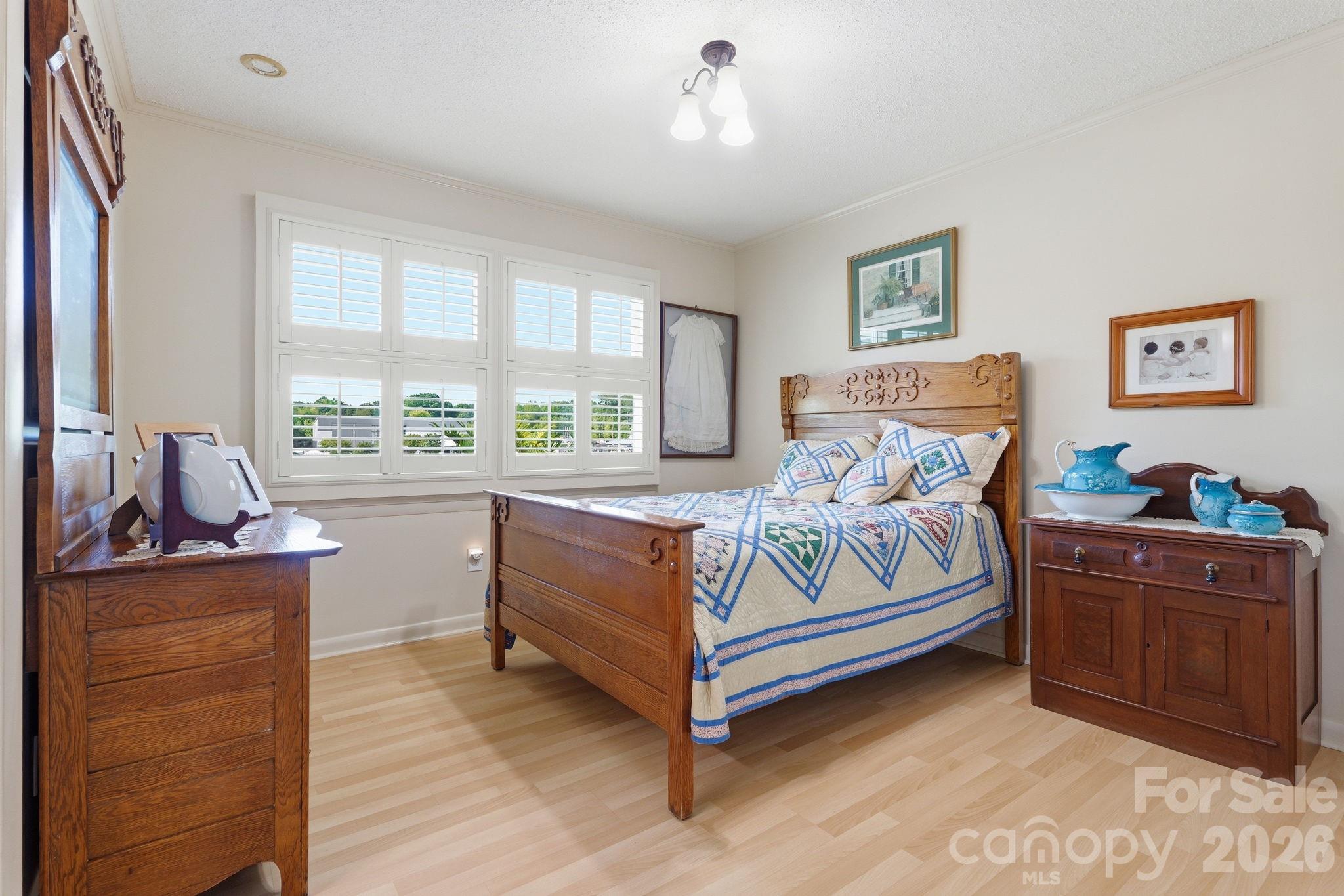 120 Shady Cove Road — Troutman