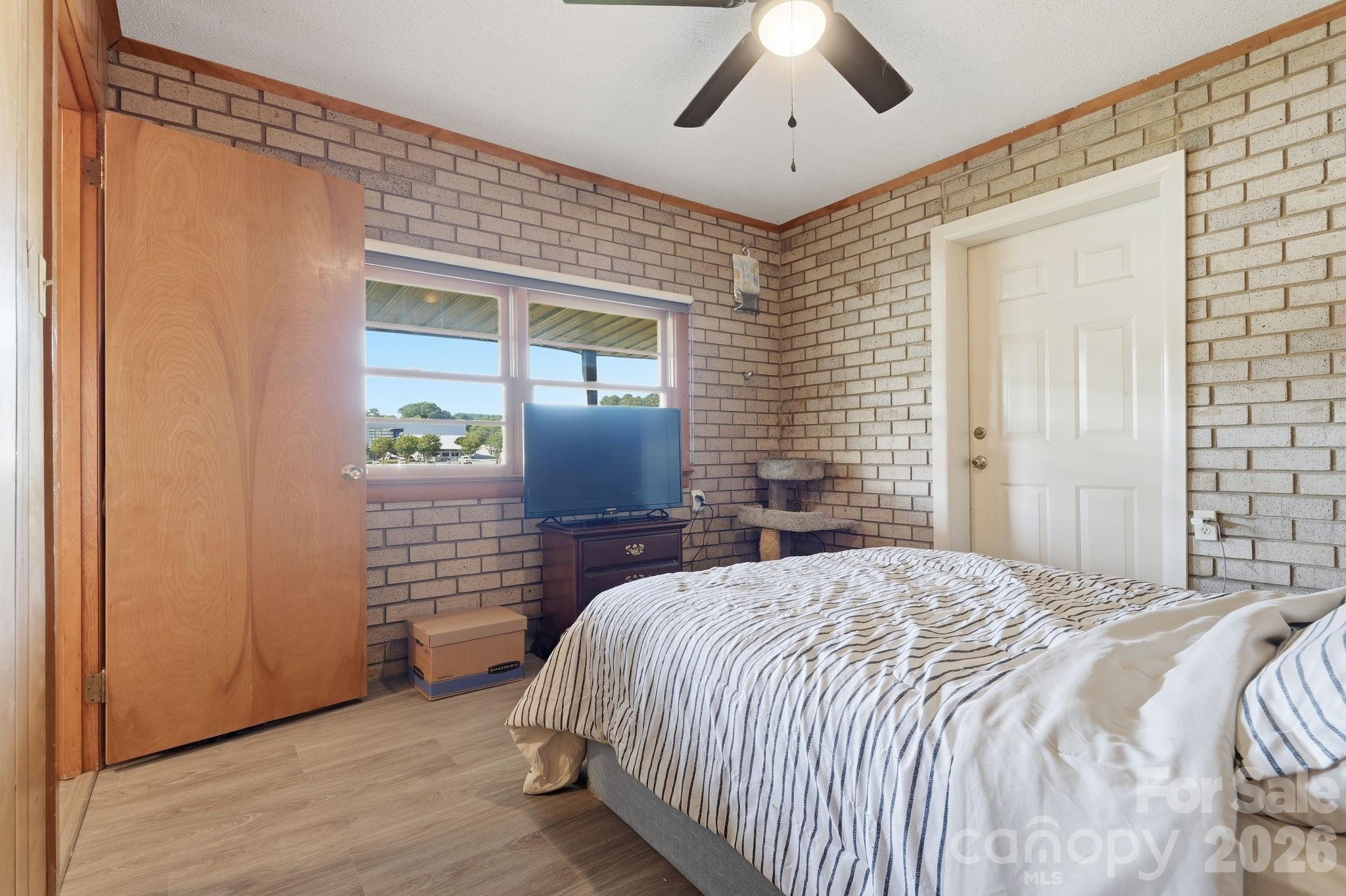 120 Shady Cove Road — Troutman